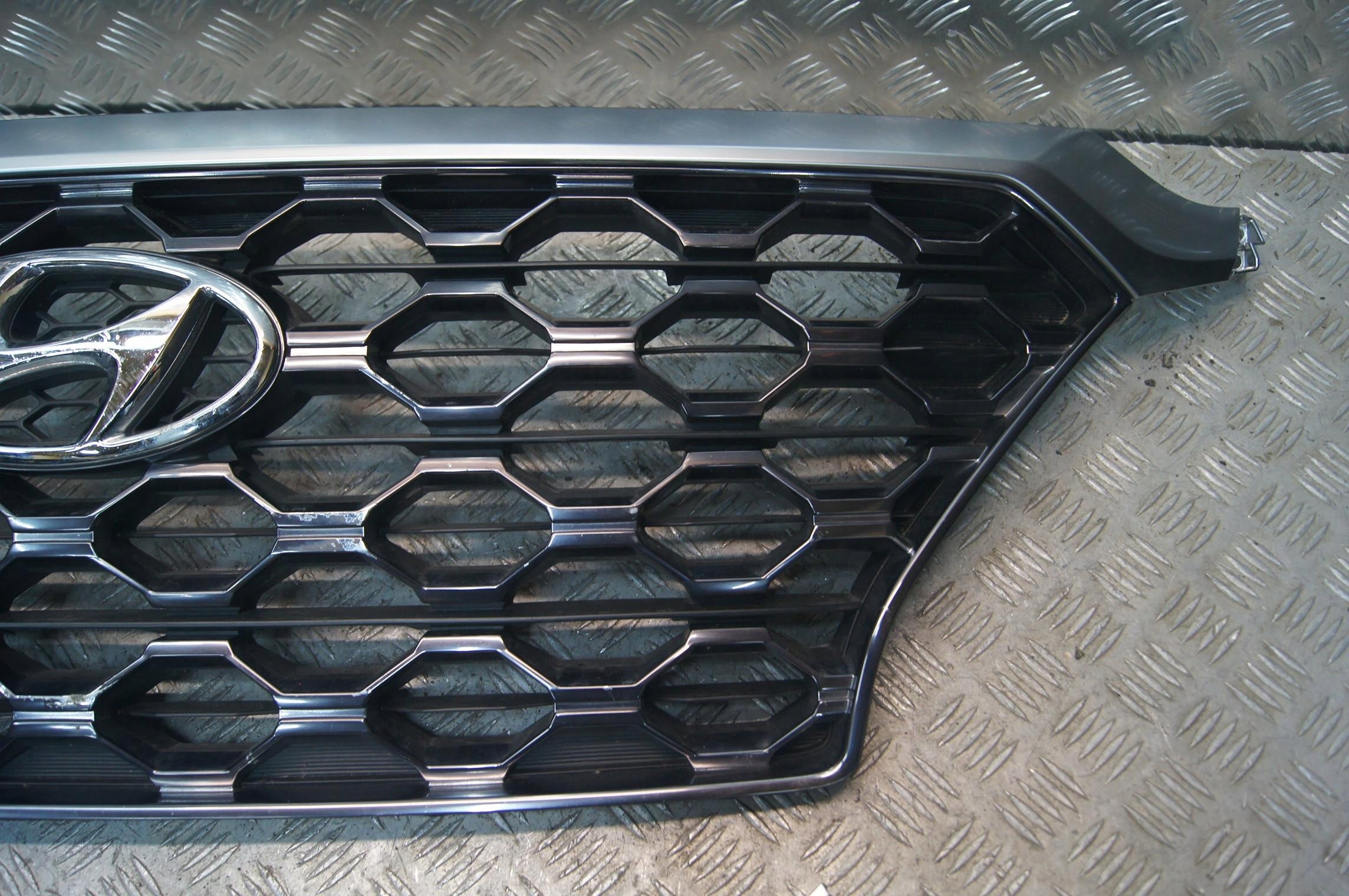 Kühlergrill Hyundai SANTA FE IV I SANTA FE FRONTGRILL Kühlergitter