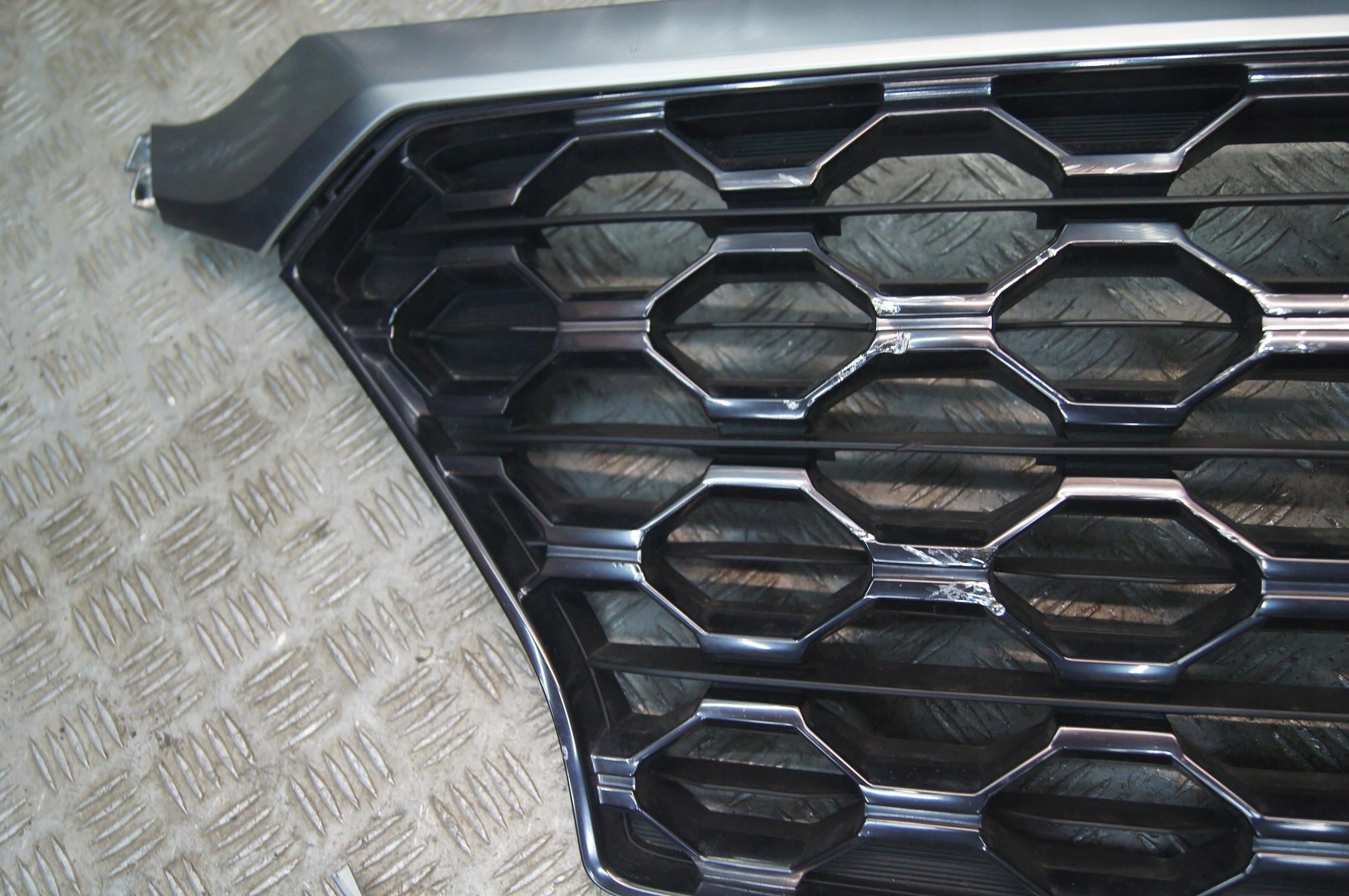 Kühlergrill Hyundai SANTA FE IV I SANTA FE FRONTGRILL Kühlergitter