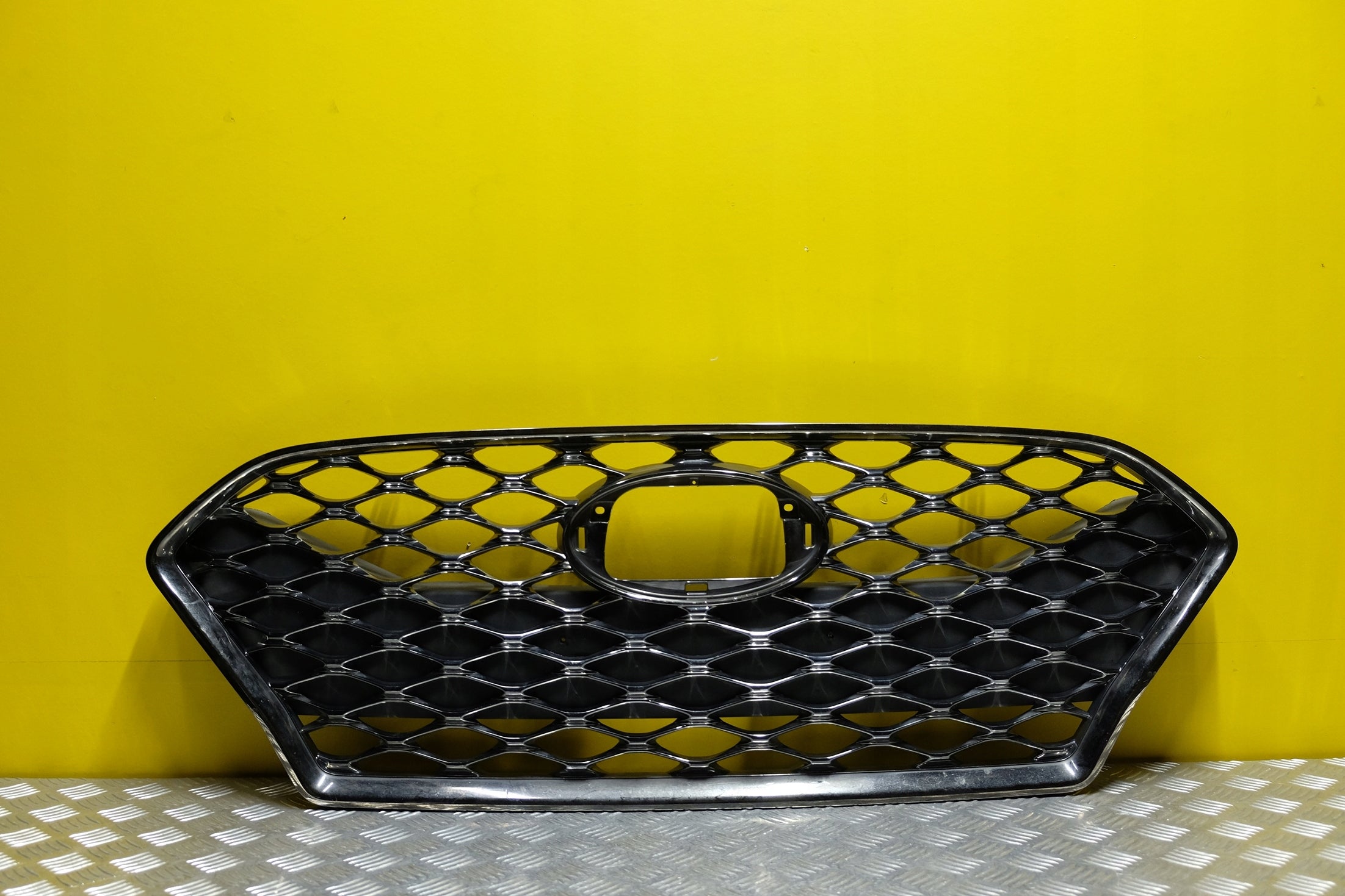 Kühlergrill Hyundai SONATA FRONTGRILL 86350C2800 Kühlergitter