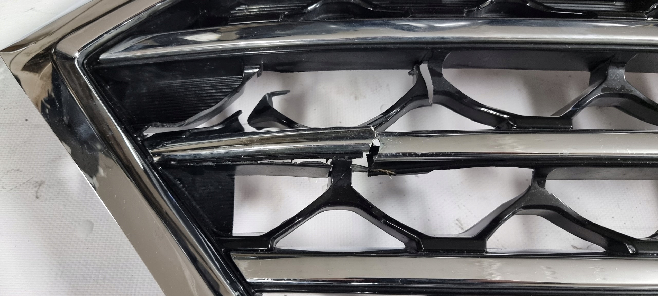 Kühlergrill Hyundai I TUCSON 6 5 FRONTGRILL 8635107600 Kühlergitter