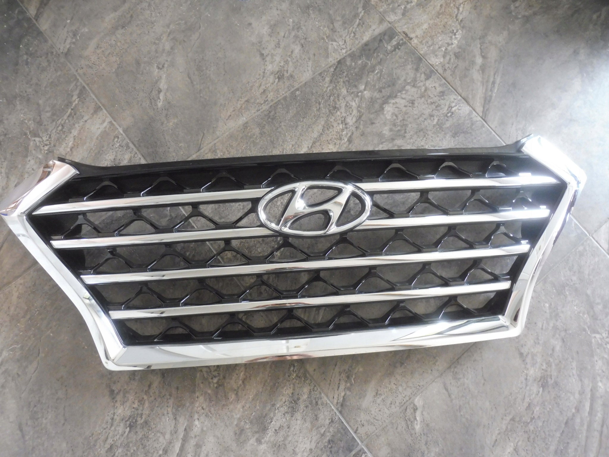  Kühlergrill Hyundai I TUCSON TUCSON III FRONTGRILL 86351D7600 Kühlergitter product image