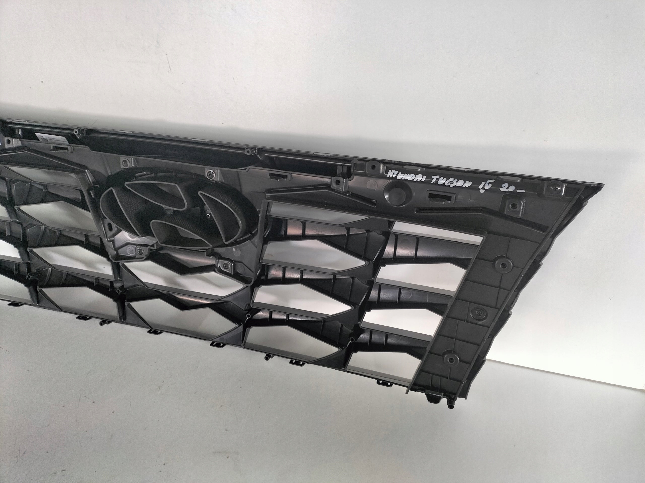 Kühlergrill Hyundai I TUCSON FRONTGRILL 86366N7000 Kühlergitter