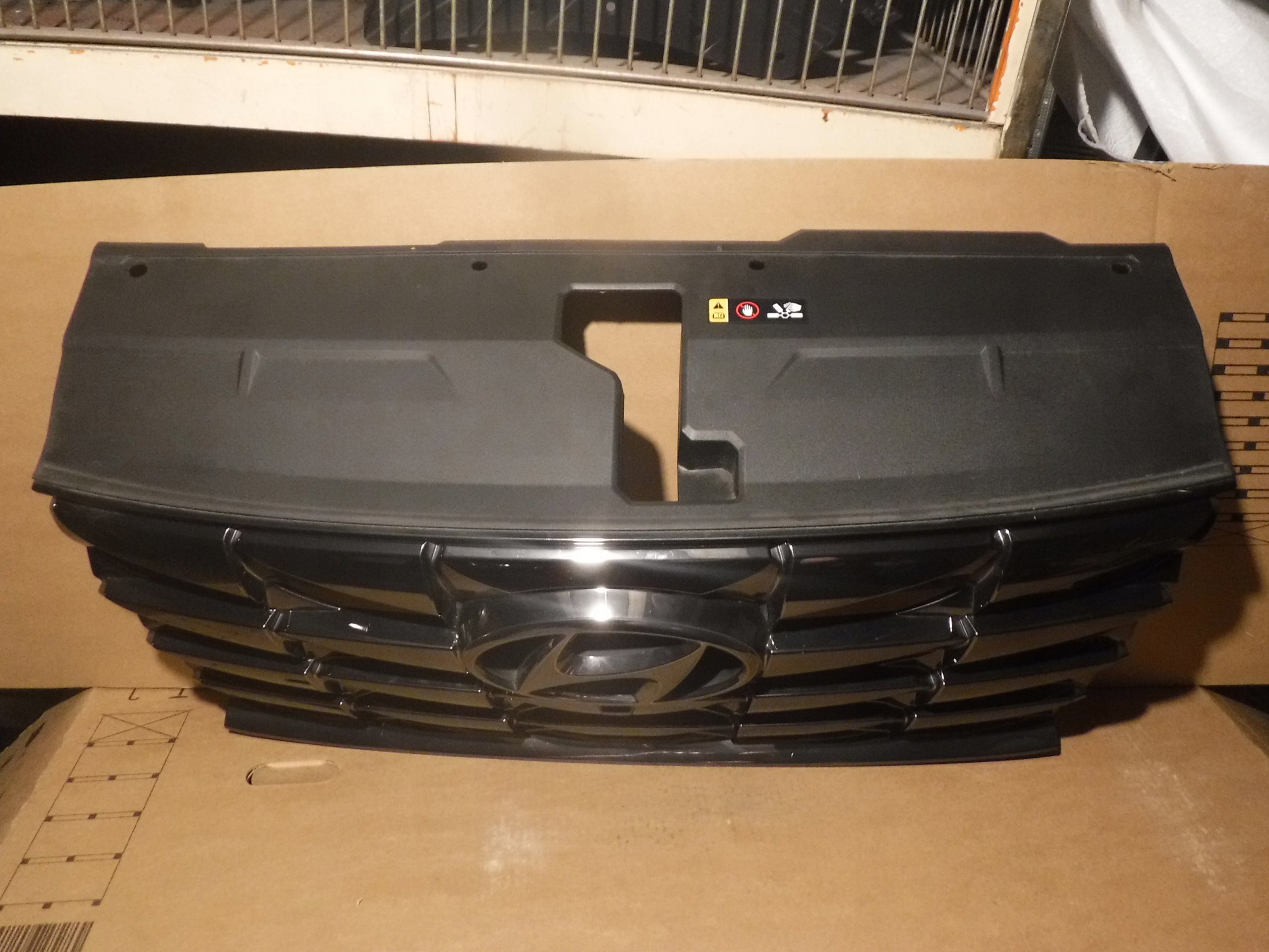 Kühlergrill Hyundai I TUCSON 6 5 TUCSON I FRONTGRILL 86351N7110 Kühlergitter