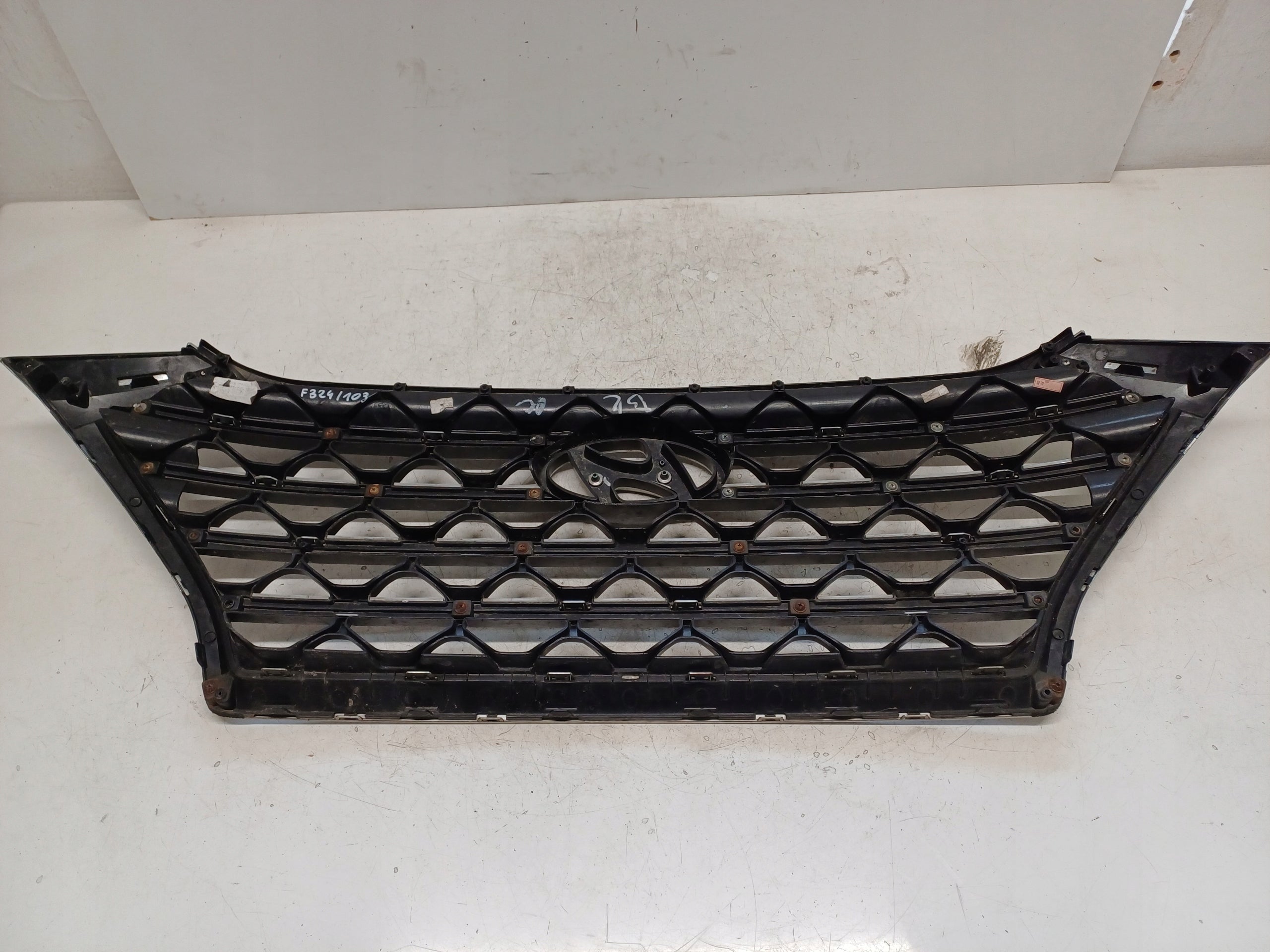 Kühlergrill Hyundai 5 I TUCSON 6 TUCSON III 3 FRONTGRILL 86351D7600 Kühlergitter