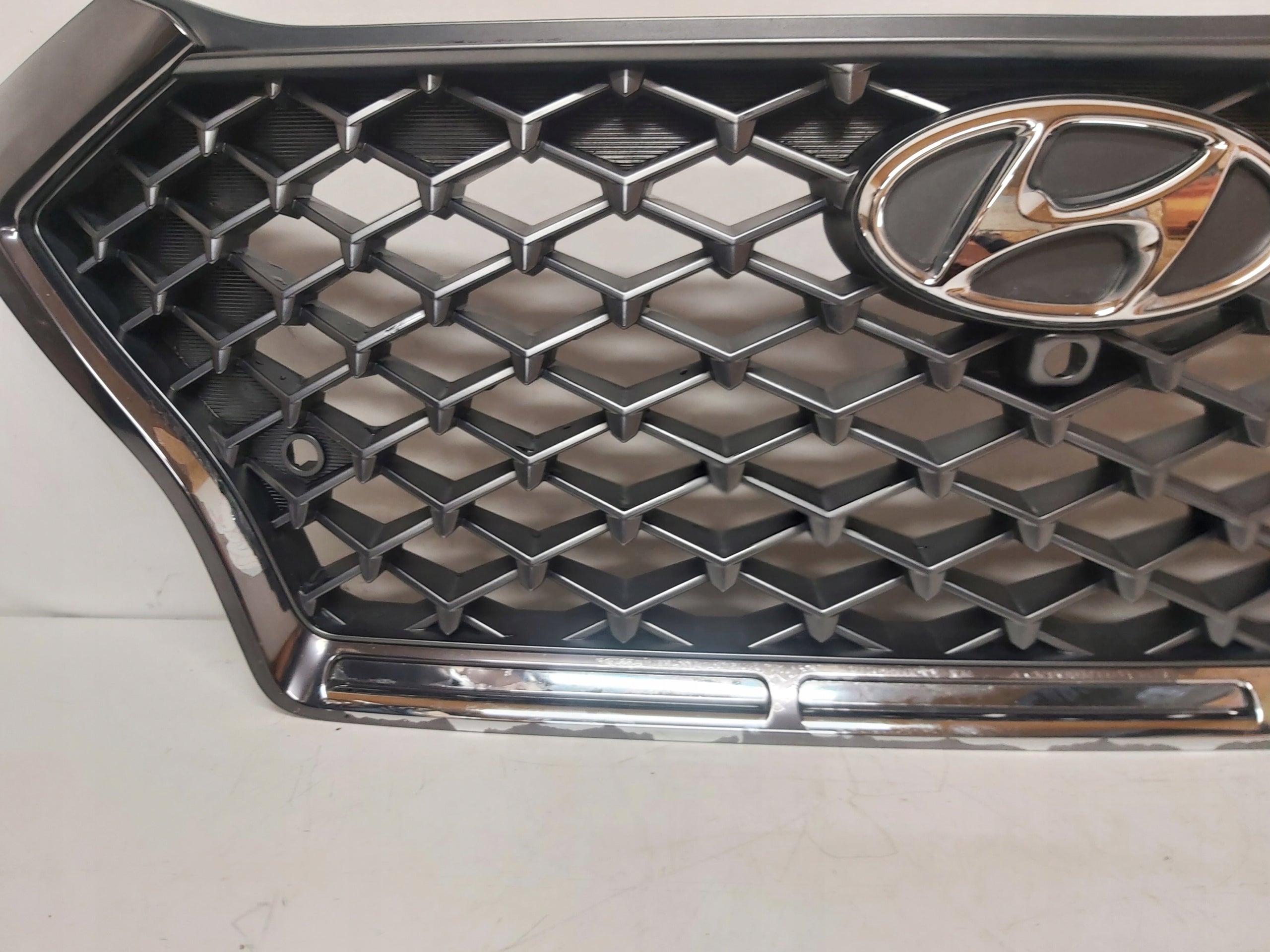 Kühlergrill Hyundai 5 6 TUCSON III 3 I TUCSON FRONTGRILL 86351D7710 Kühlergitter