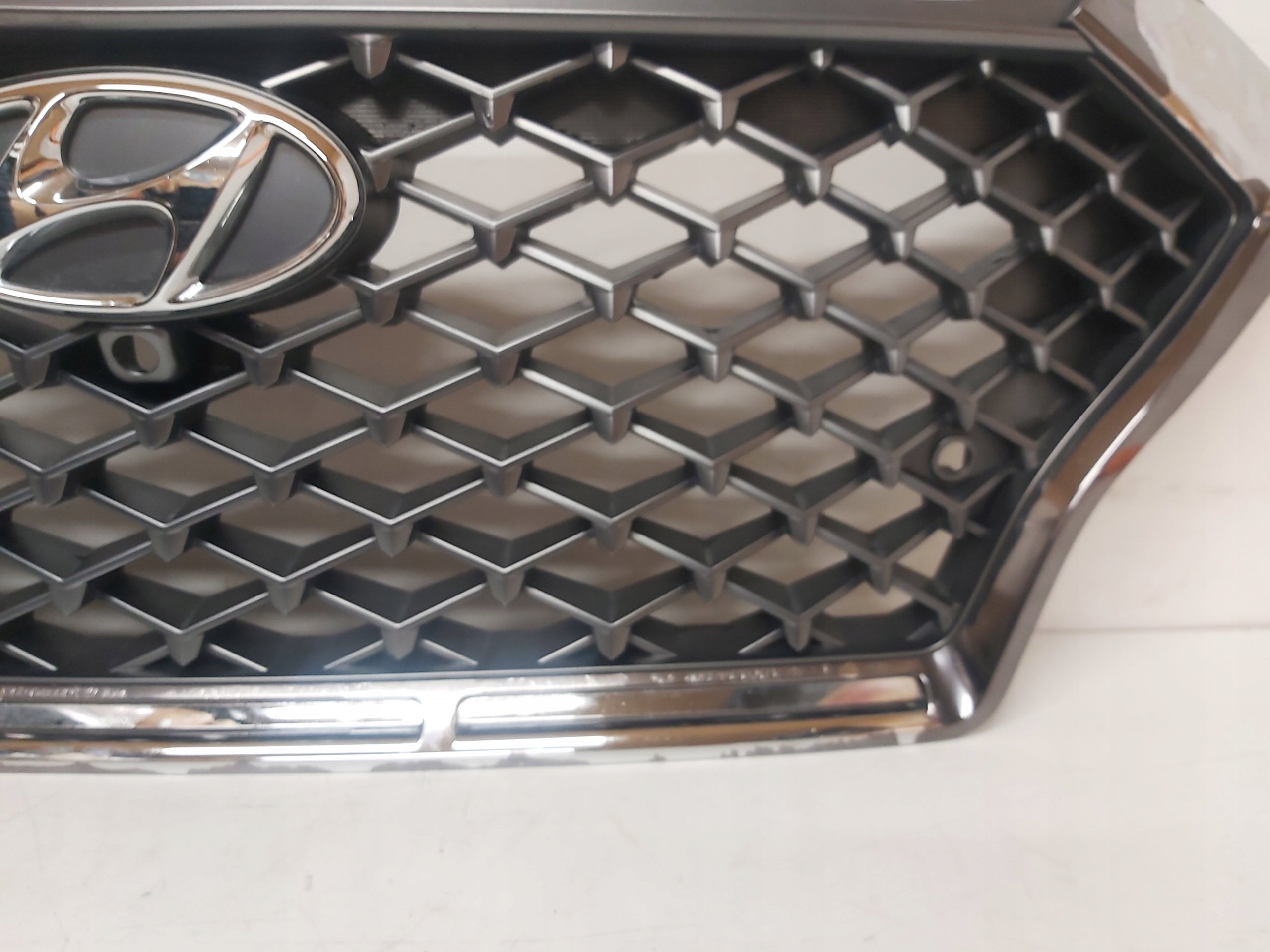 Kühlergrill Hyundai 5 6 TUCSON III 3 I TUCSON FRONTGRILL 86351D7710 Kühlergitter