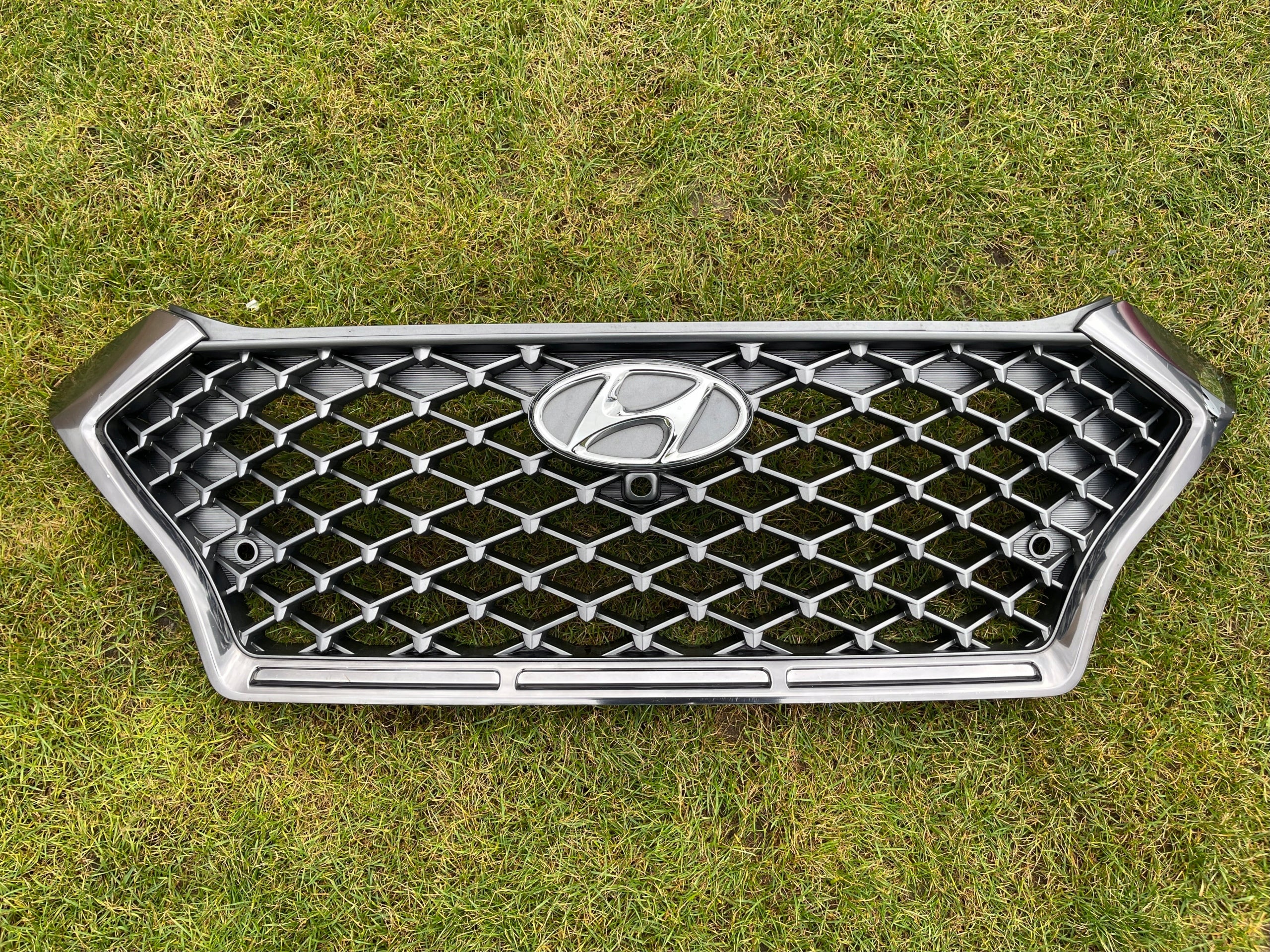  Hyundai 6 TUCSON II 2 5 TUCSON 3 III I TUCSON FRONTGRILL 86351D7710 product image