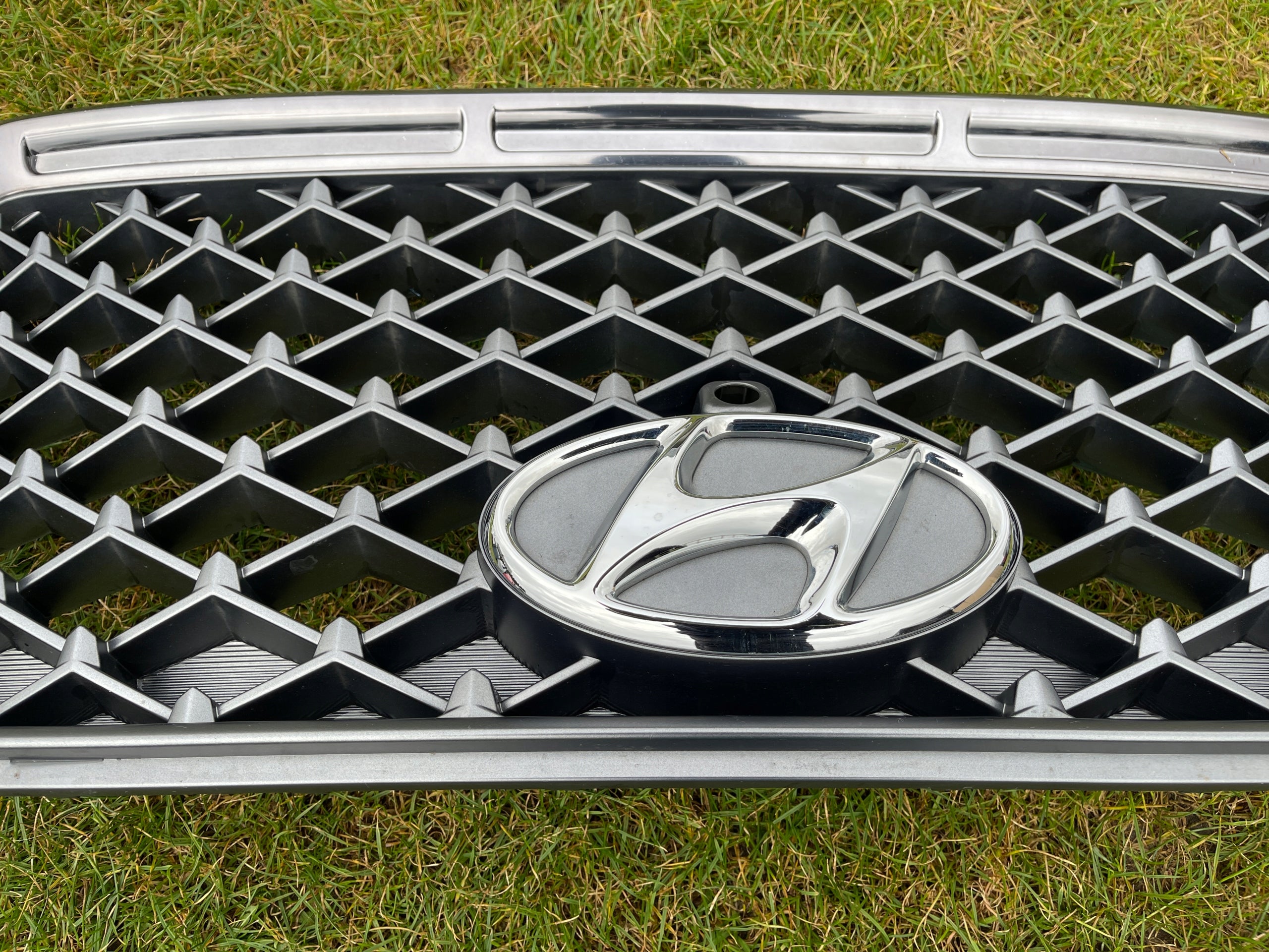 Hyundai 6 TUCSON II 2 5 TUCSON 3 III I TUCSON FRONTGRILL 86351D7710