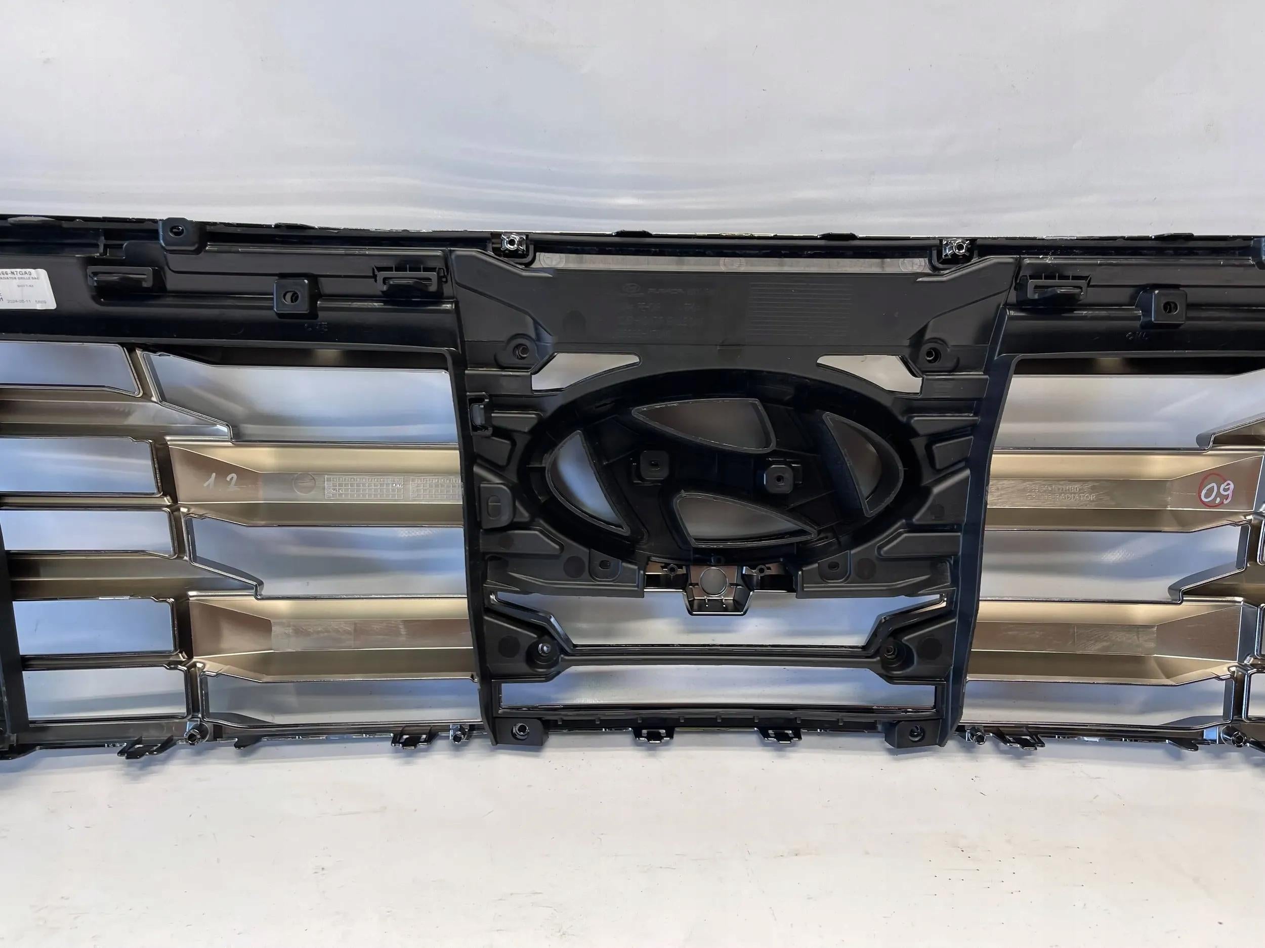 Kühlergrill Hyundai I TUCSON FRONTGRILL 86351N7HB0 Kühlergitter