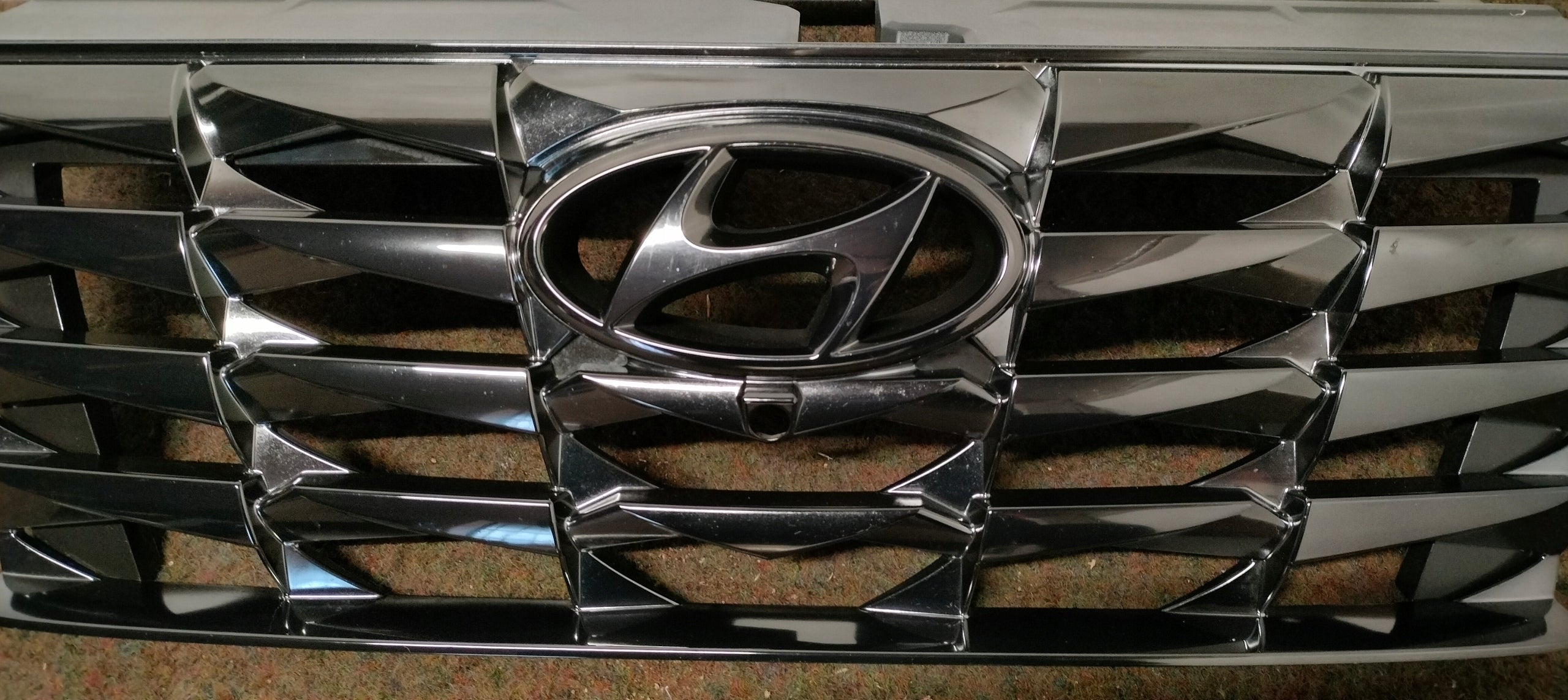 Kühlergrill Hyundai TUCSON I I TUCSON FRONTGRILL Kühlergitter