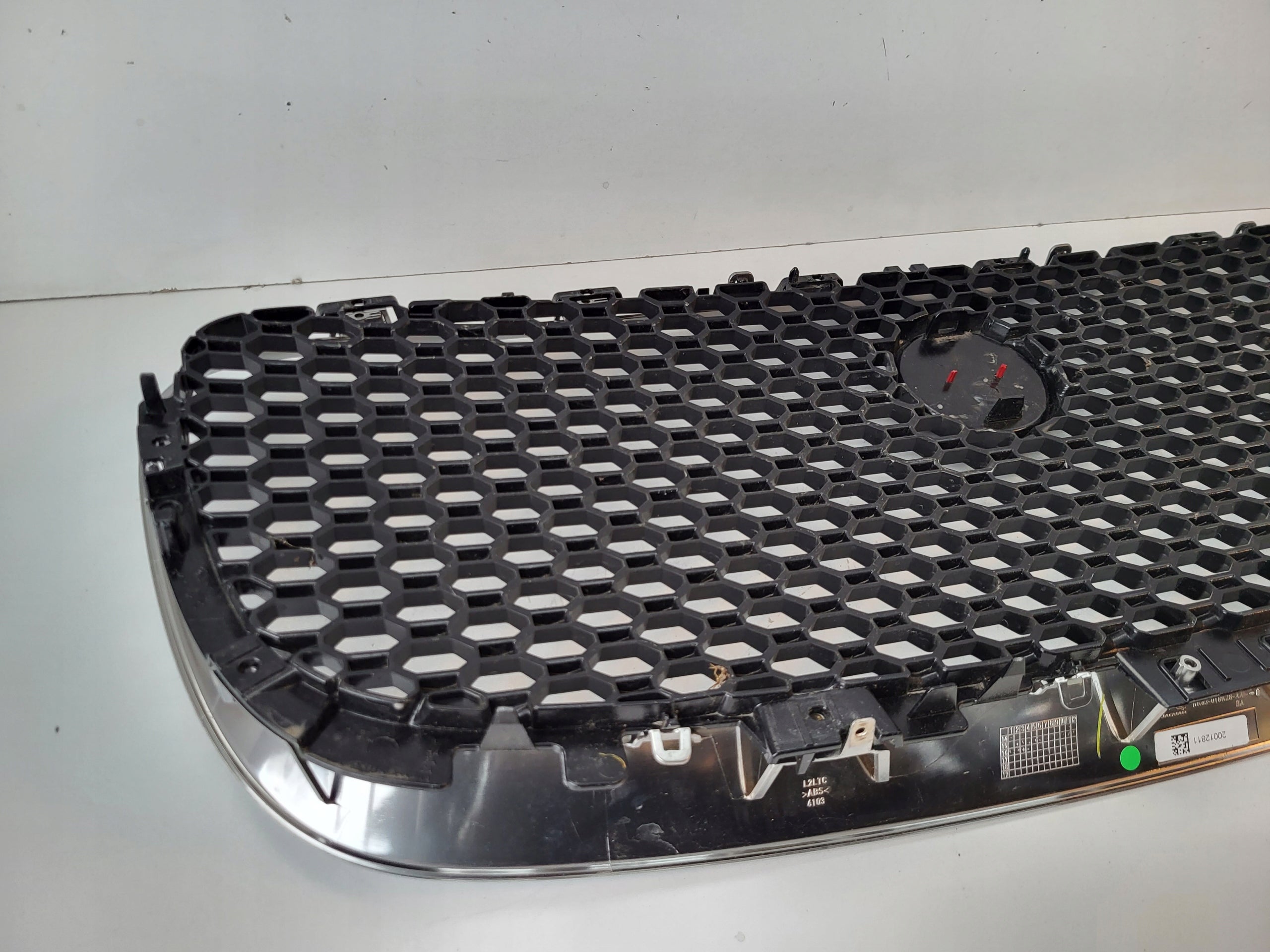 Kühlergrill Jaguar EPACE X540 FRONTGRILL AHK83018K28 Kühlergitter