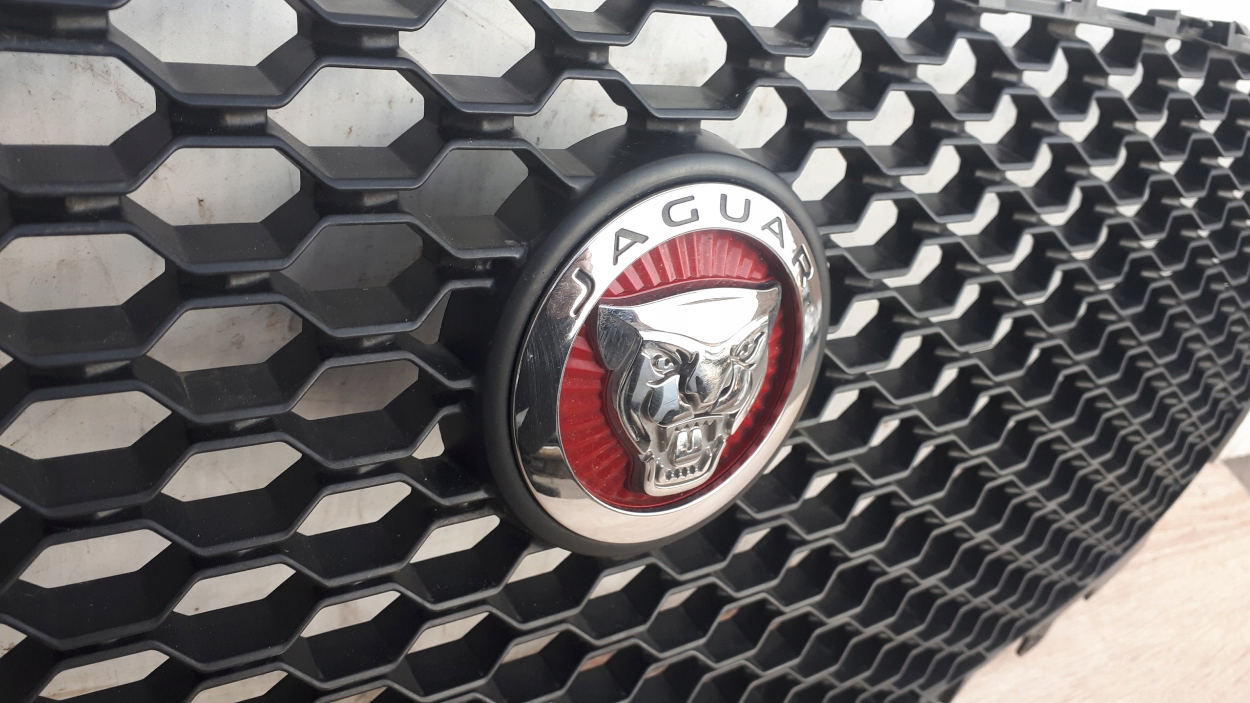 Kühlergrill Jaguar FPACE FRONTGRILL OEHK838B271 Kühlergitter