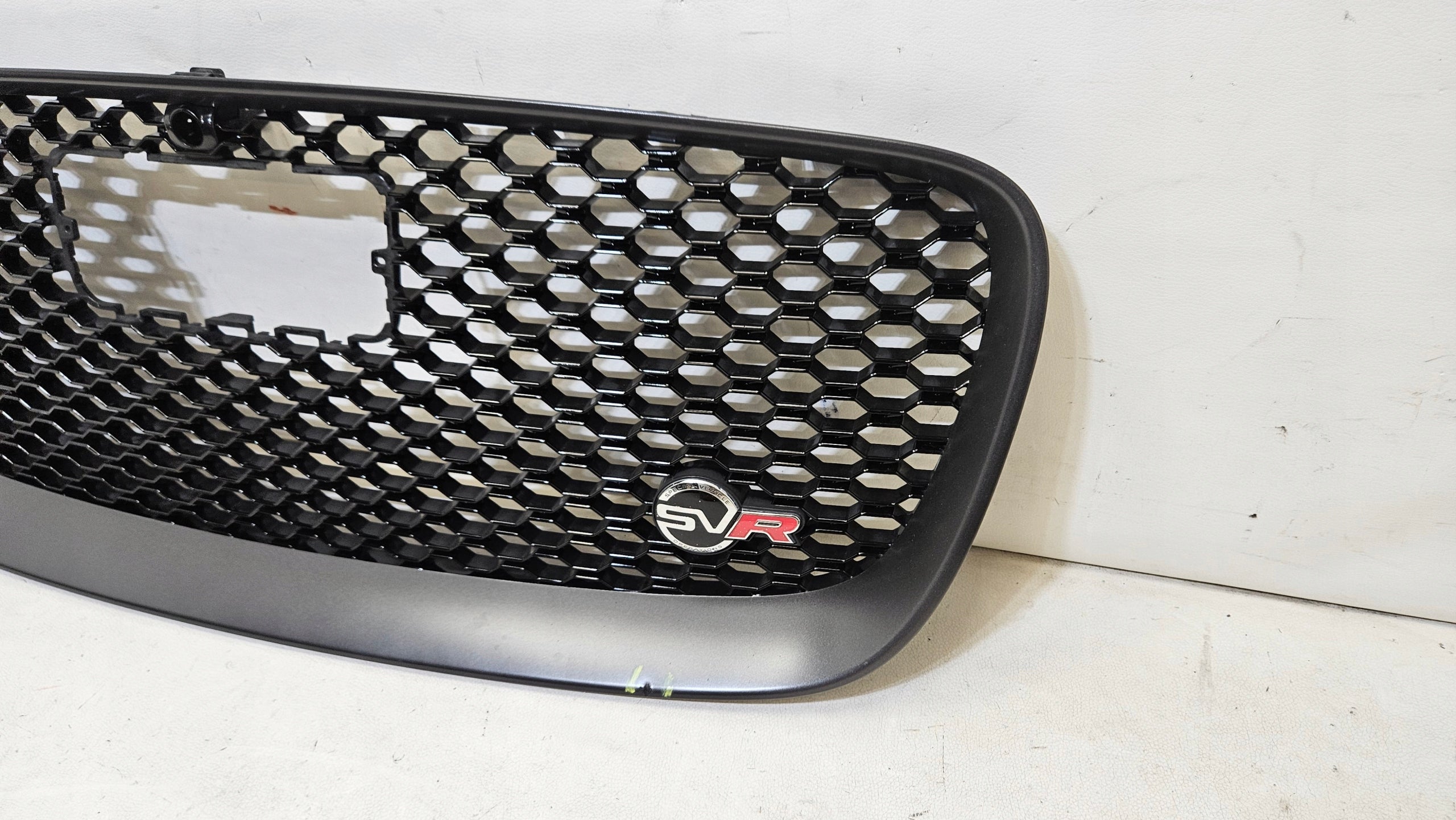 Kühlergrill Jaguar FPACE FRONTGRILL HK838B271EA Kühlergitter