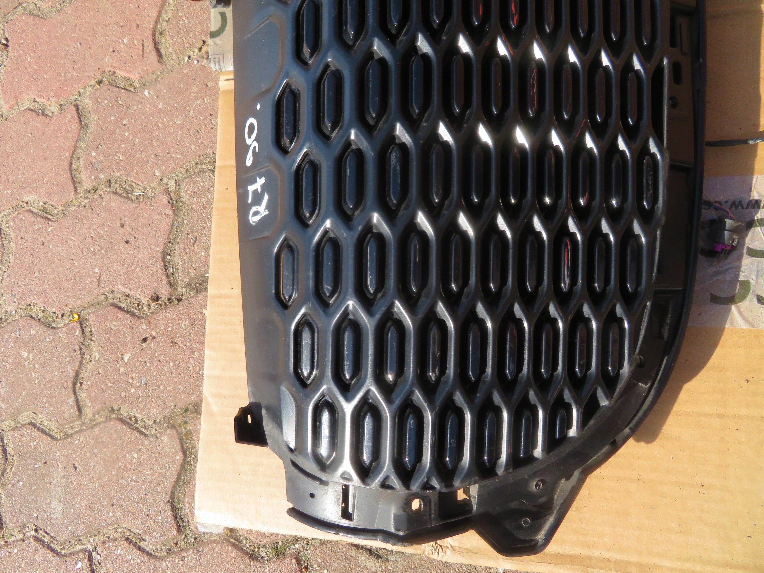 Kühlergrill Jaguar IPACE X590 FRONTGRILL 8B271A18JAG Kühlergitter