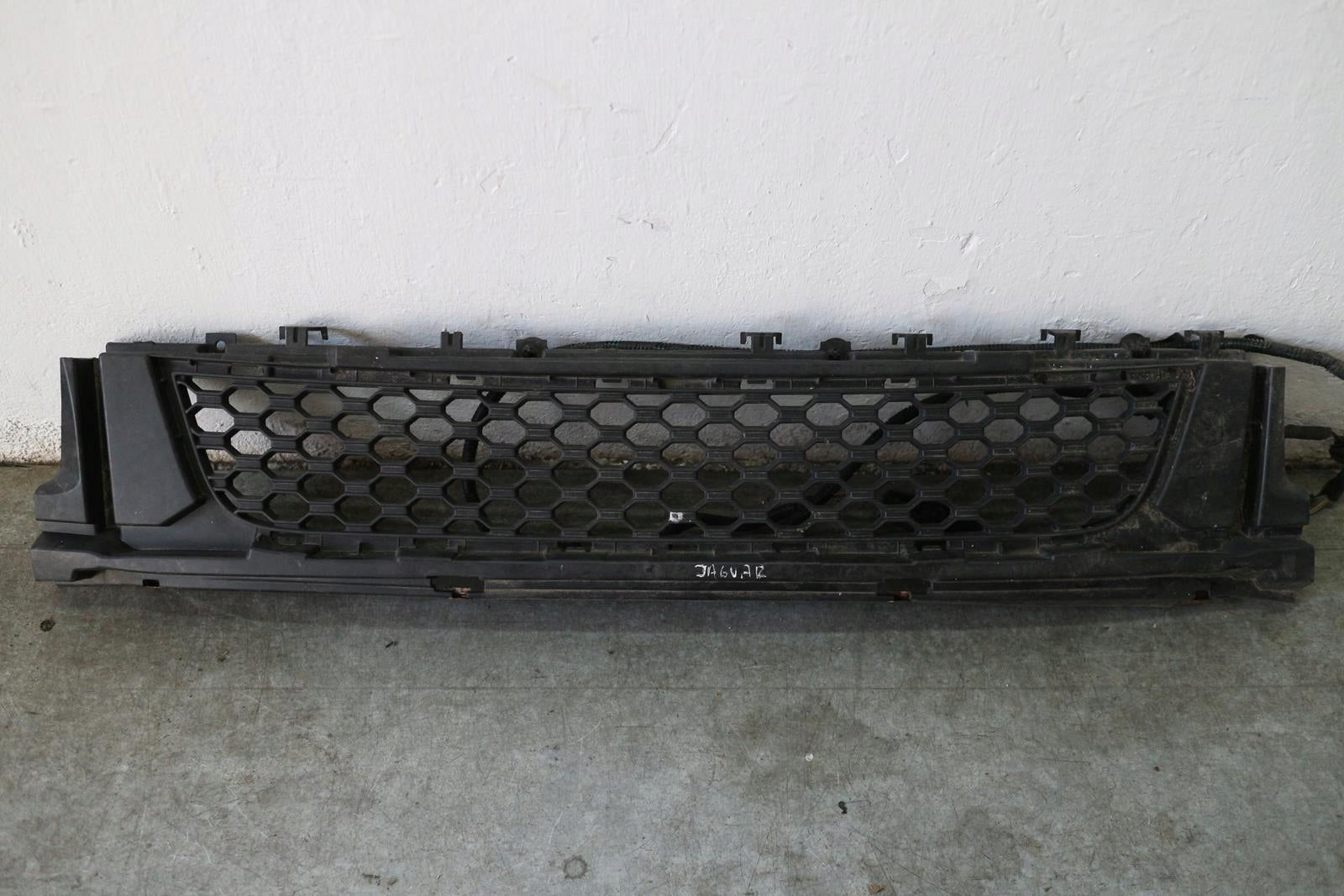  Kühlergrill Jaguar XE FRONTGRILL RTGX7M17H75 Kühlergitter product image