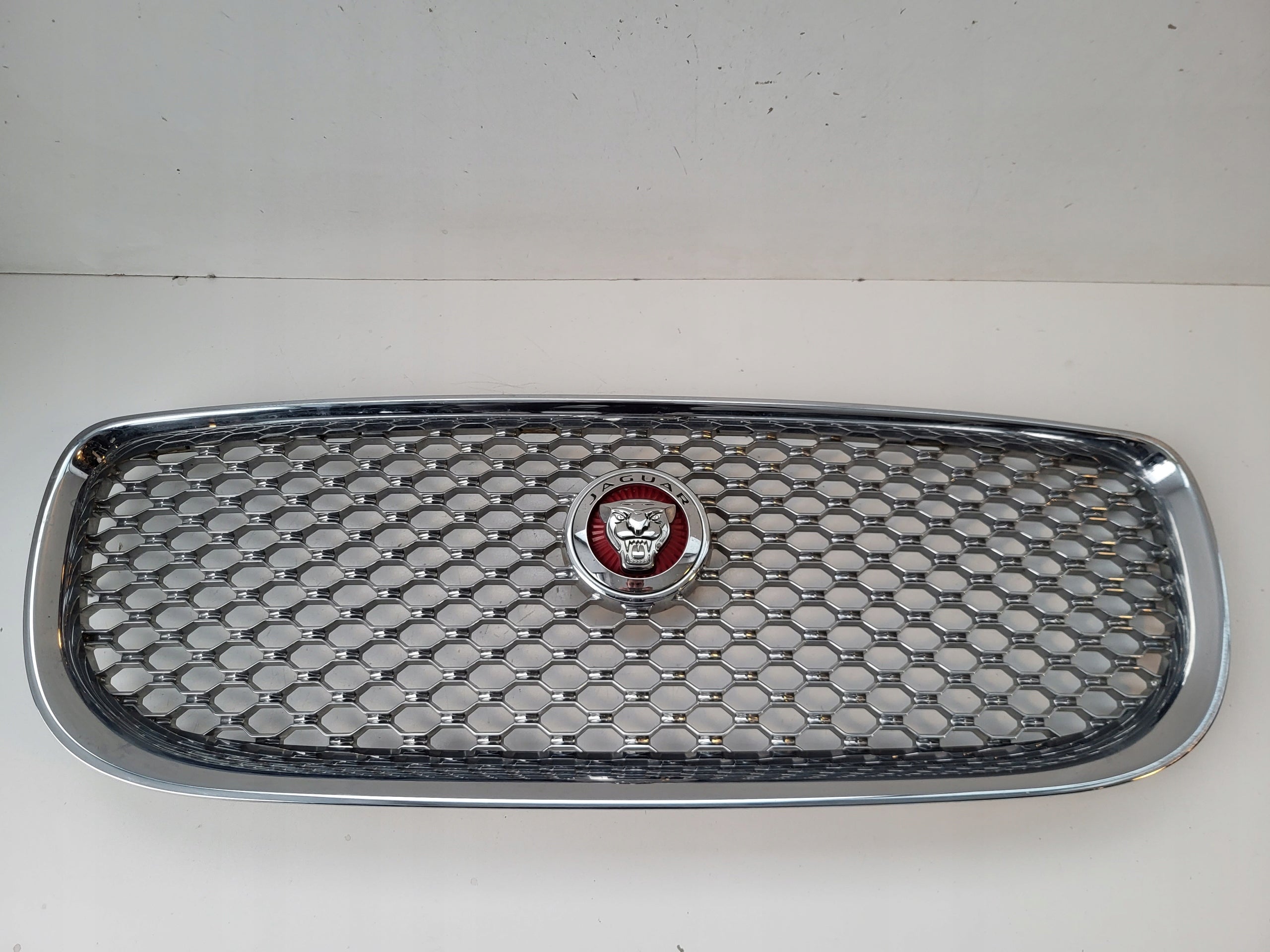 Kühlergrill Jaguar XE X760 FRONTGRILL rXEX760Jagu Kühlergitter