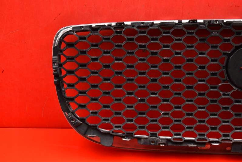 Kühlergrill Jaguar XE FRONTGRILL X73018K28AA Kühlergitter