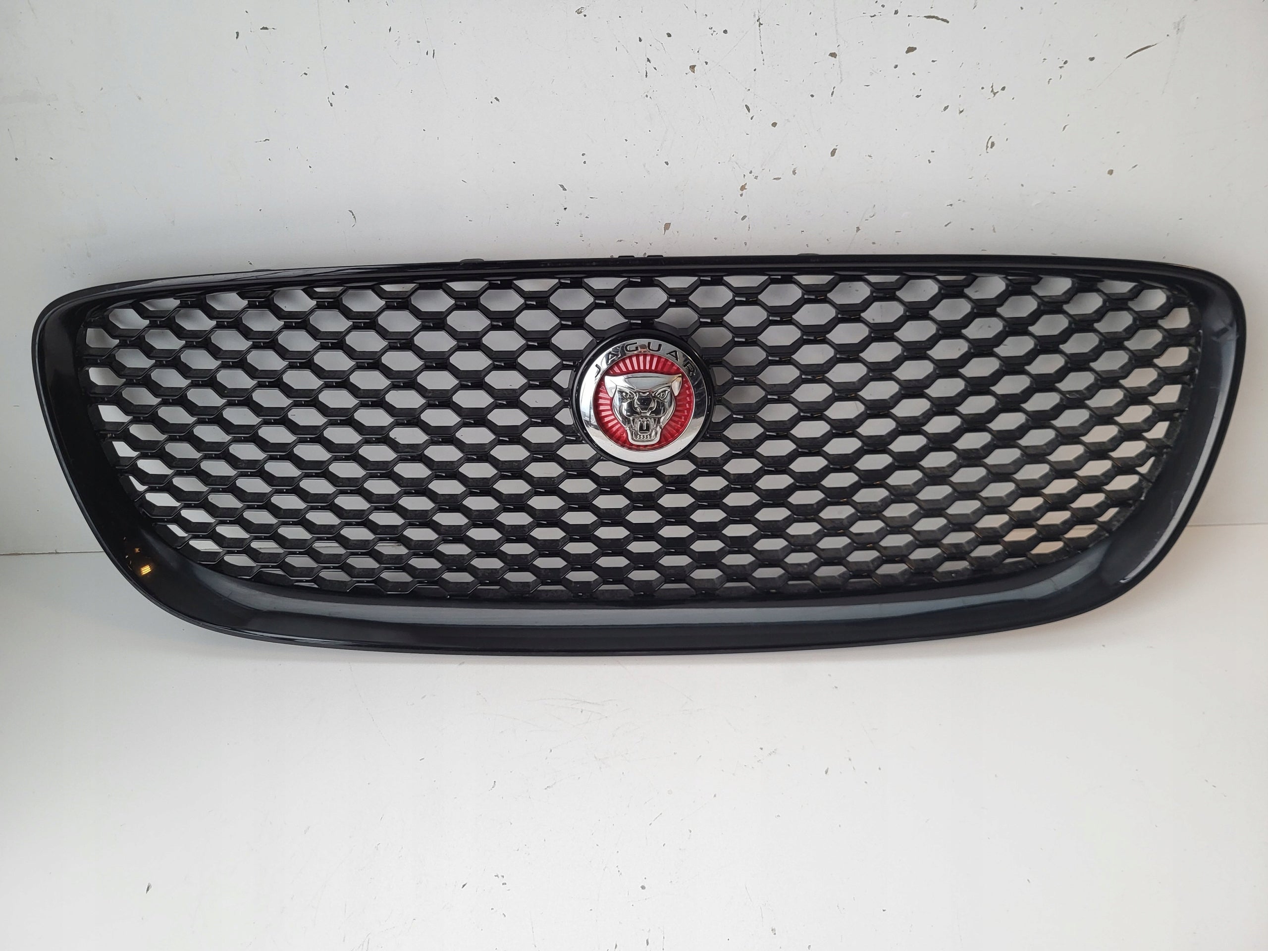  Calandre Jaguar XF X260 FRONTGRILL KGX6M018K calandre  product image