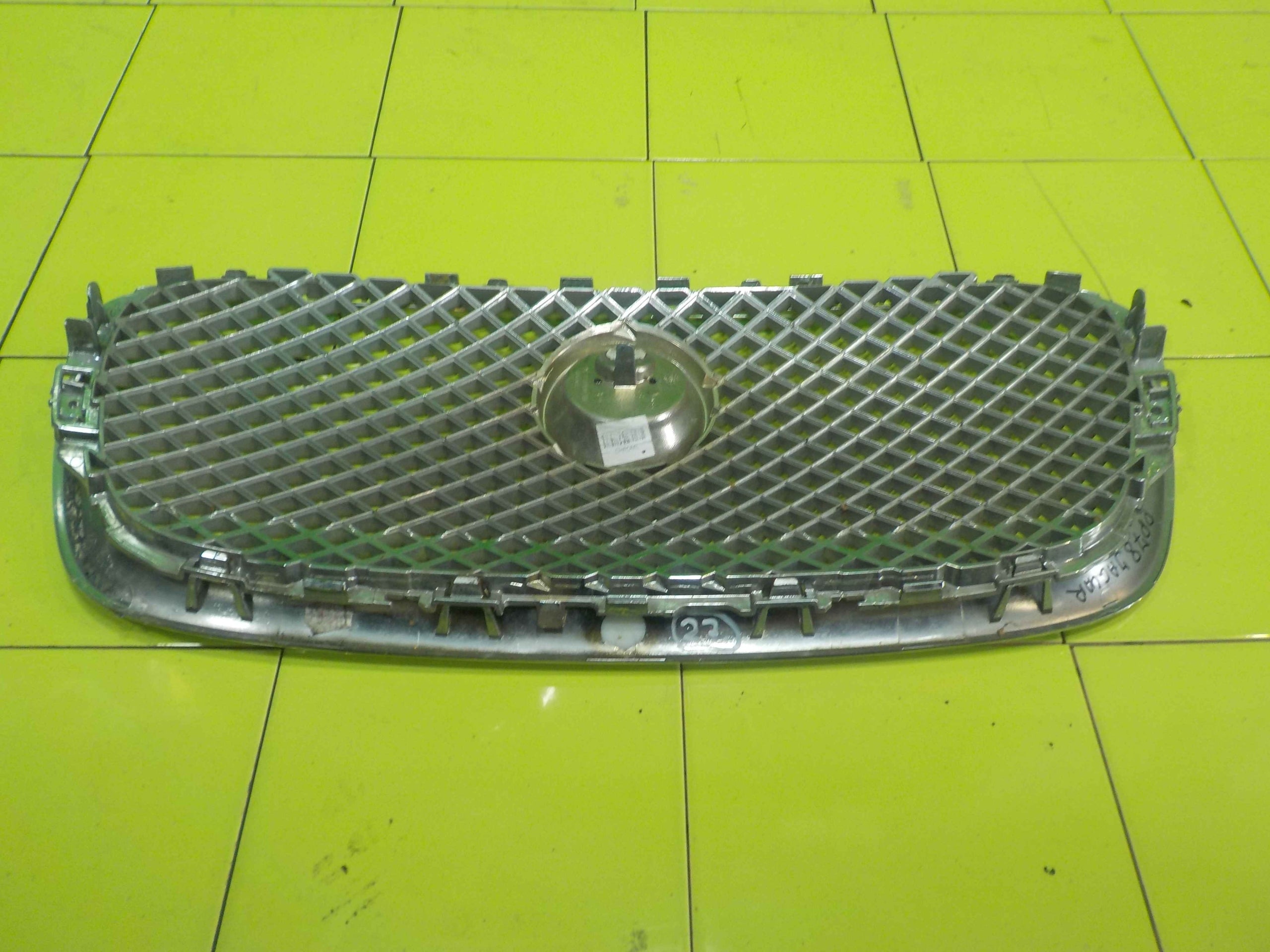 Kühlergrill Jaguar XF X250 FRONTGRILL RXFX25011ra Kühlergitter