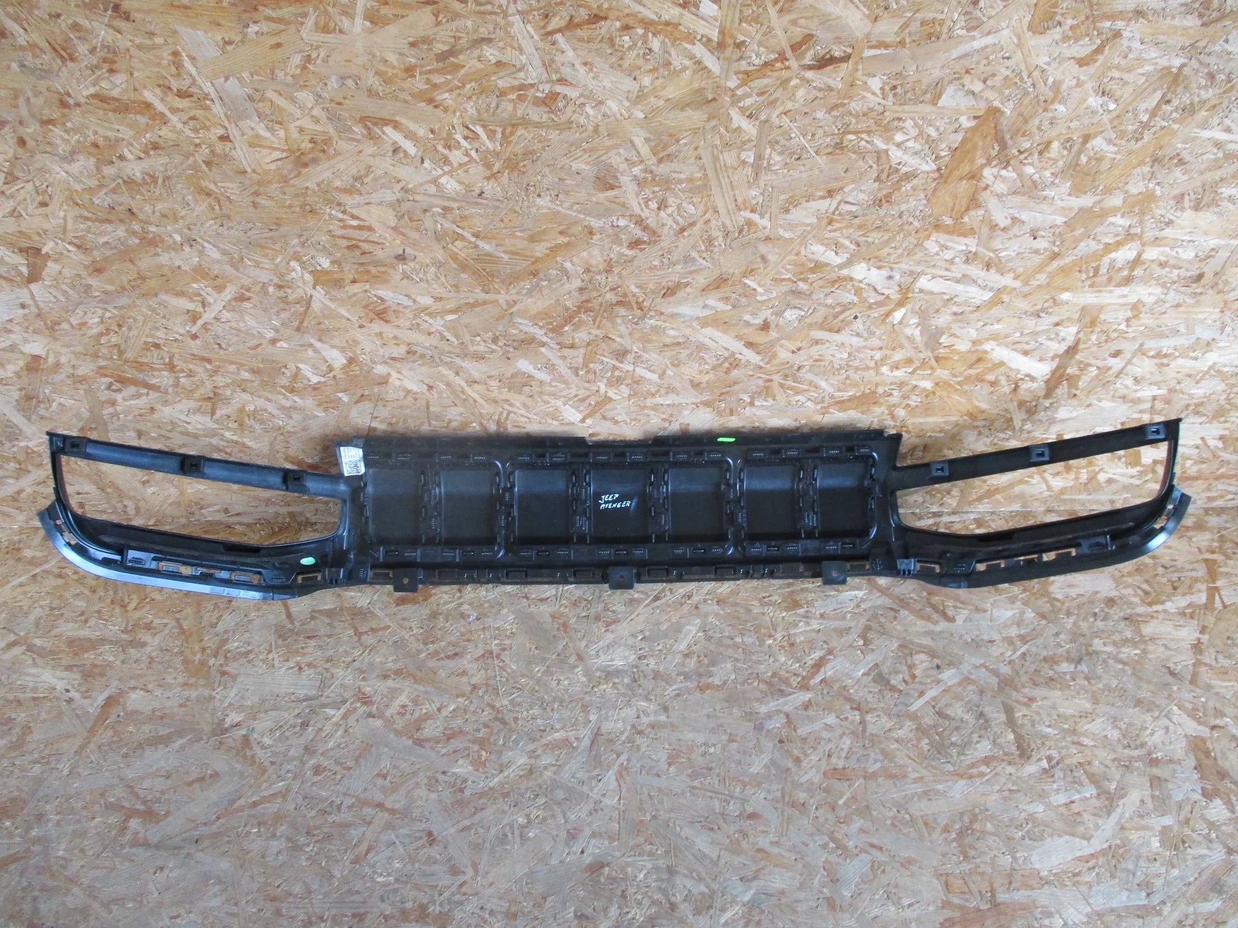 Kühlergrill Jeep AVENGER Z FRONTGRILL 735770621 Kühlergitter