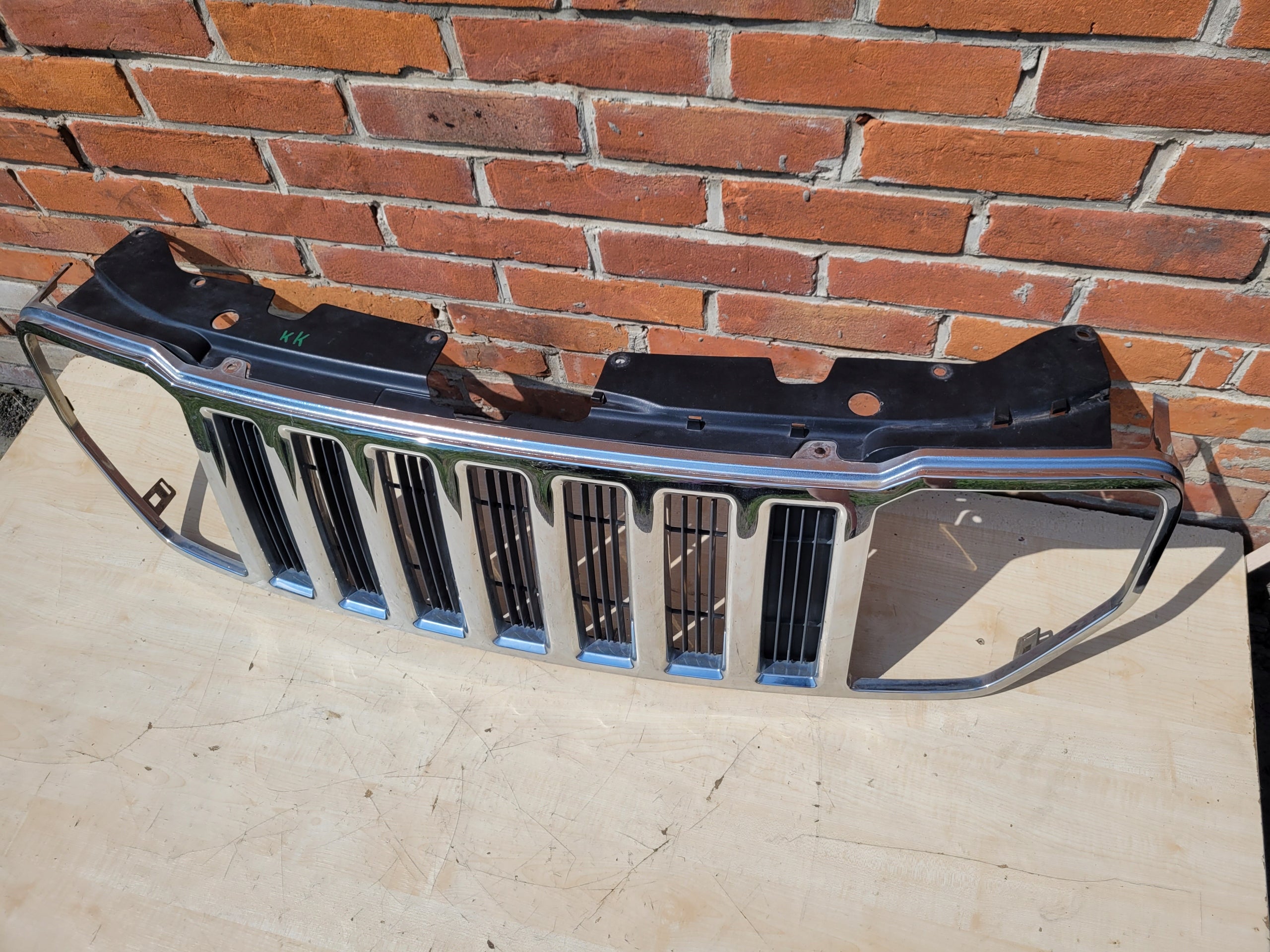 Kühlergrill Jeep CHEROKEE KK FRONTGRILL Kühlergitter