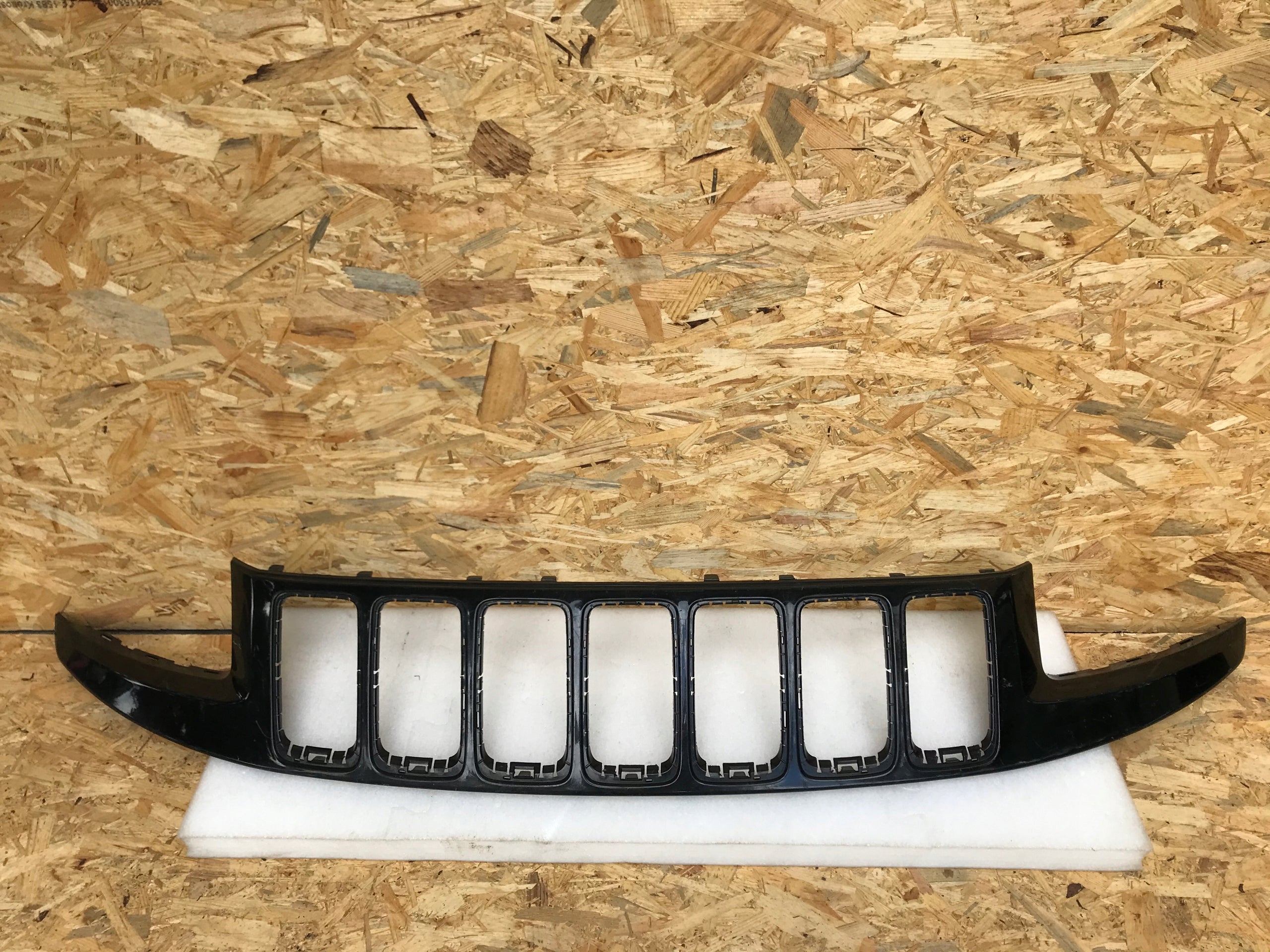 Kühlergrill Jeep Z GRAND CHEROKEE WK2 FRONTGRILL Kühlergitter