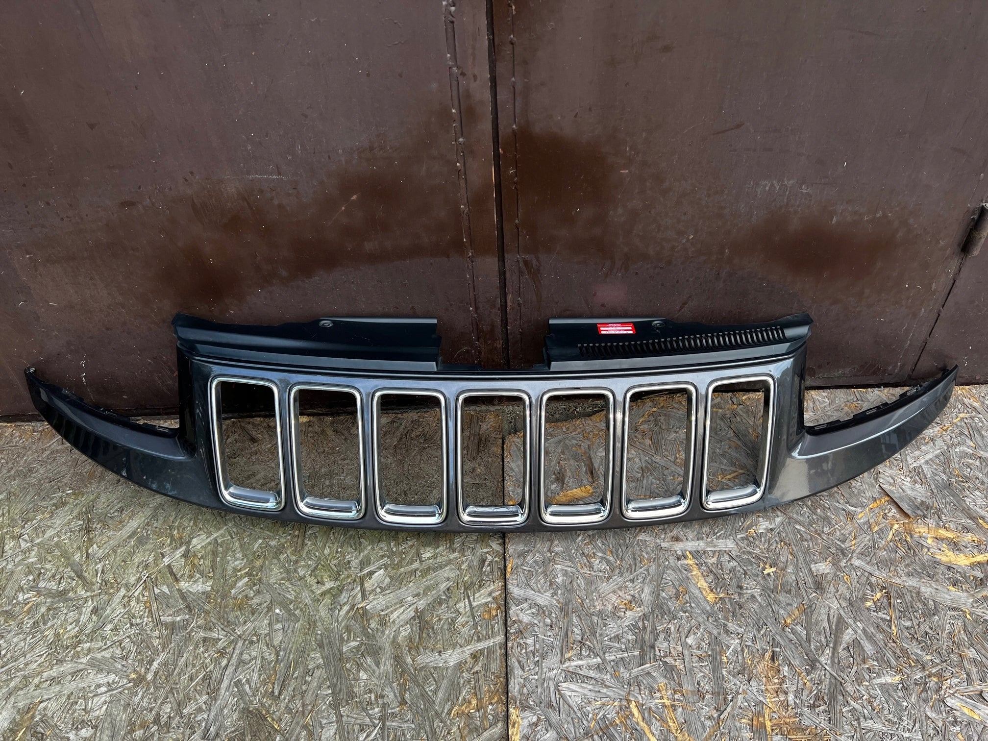 Kühlergrill Jeep GRAND CHEROKEE WK2 Z FRONTGRILL 68145201AB Kühlergitter