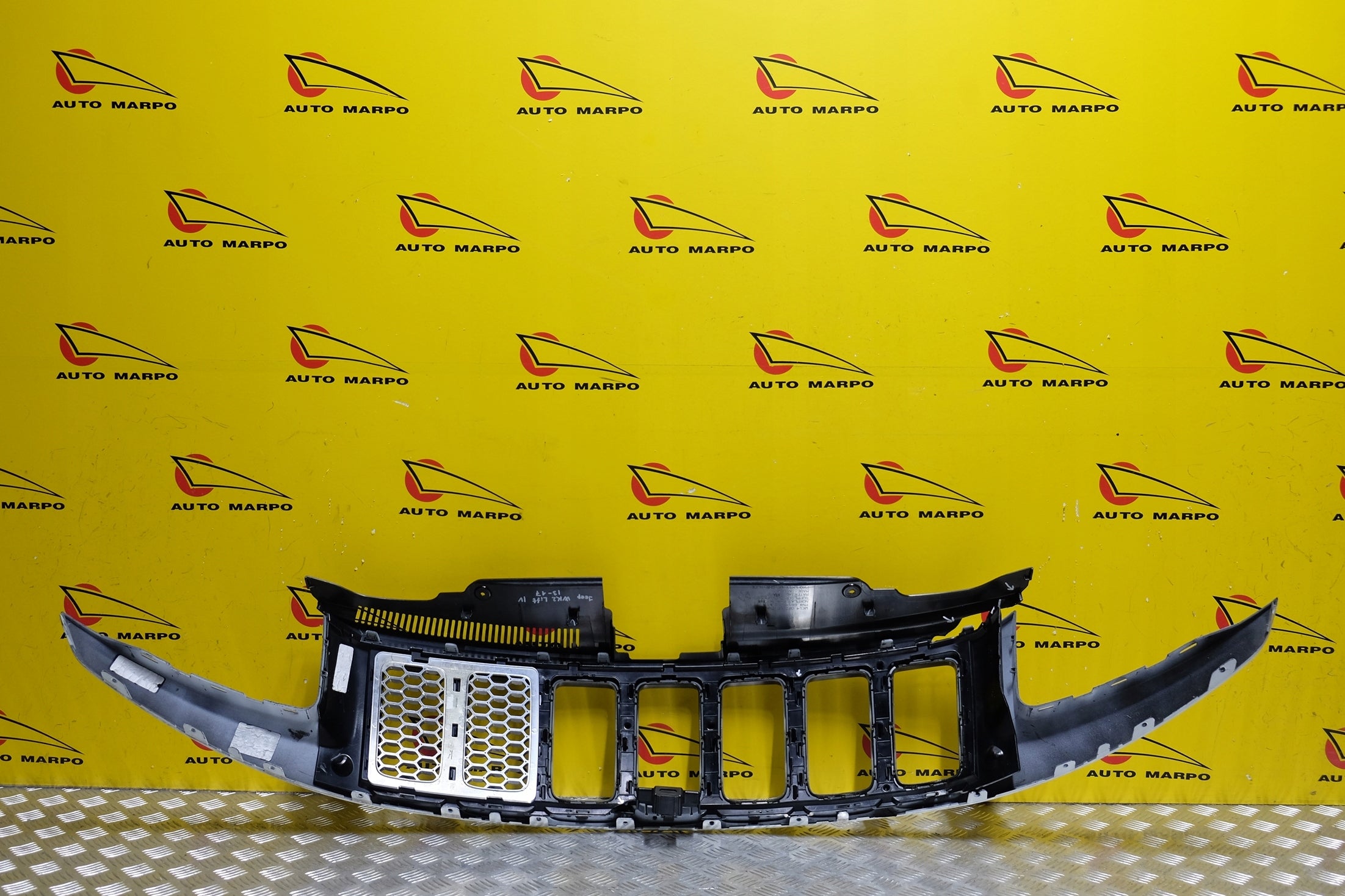 Kühlergrill Jeep GRAND CHEROKEE Z FRONTGRILL Kühlergitter