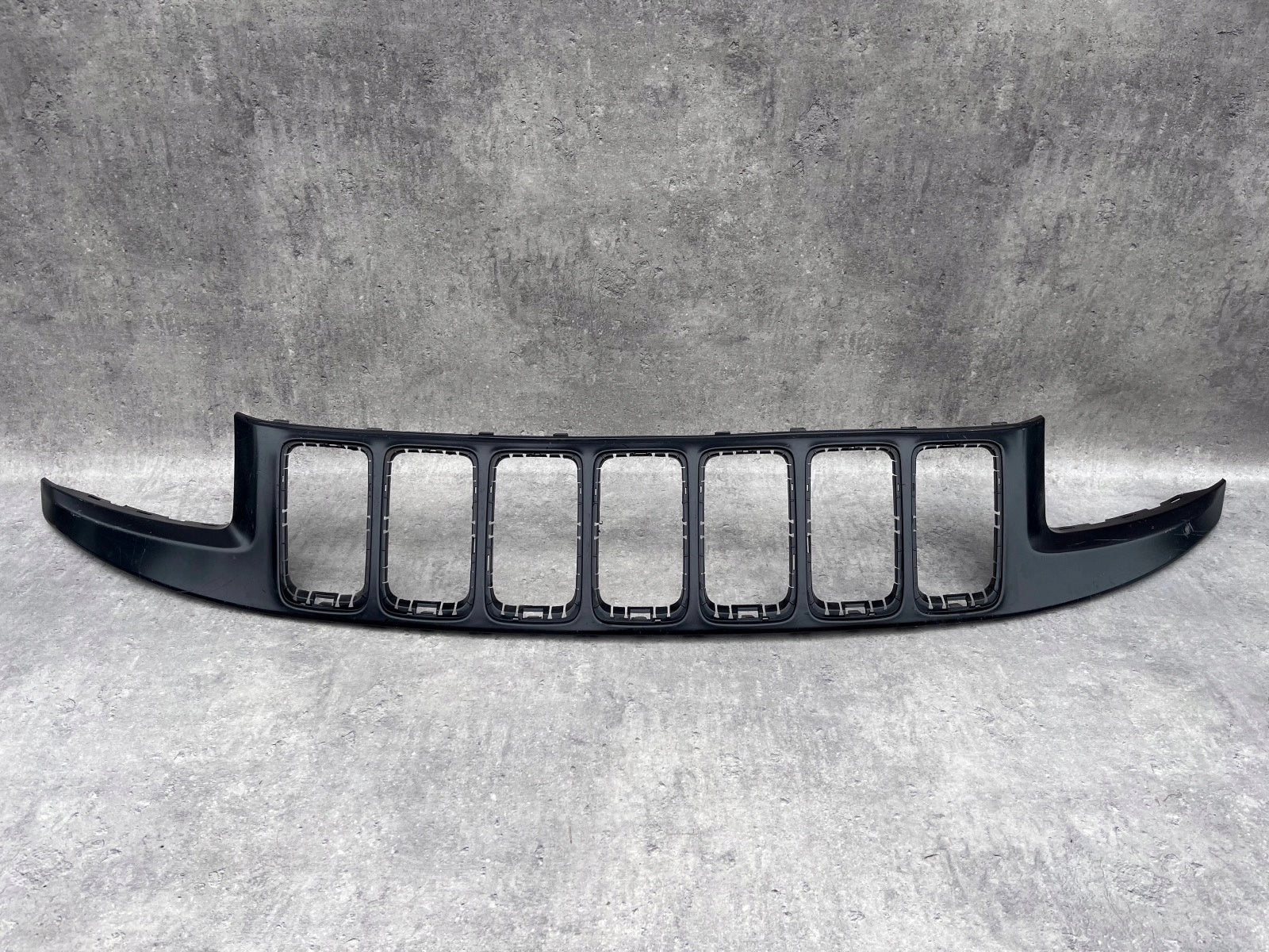  Kühlergrill Jeep GRAND CHEROKEE WK2 FRONTGRILL Kühlergitter product image