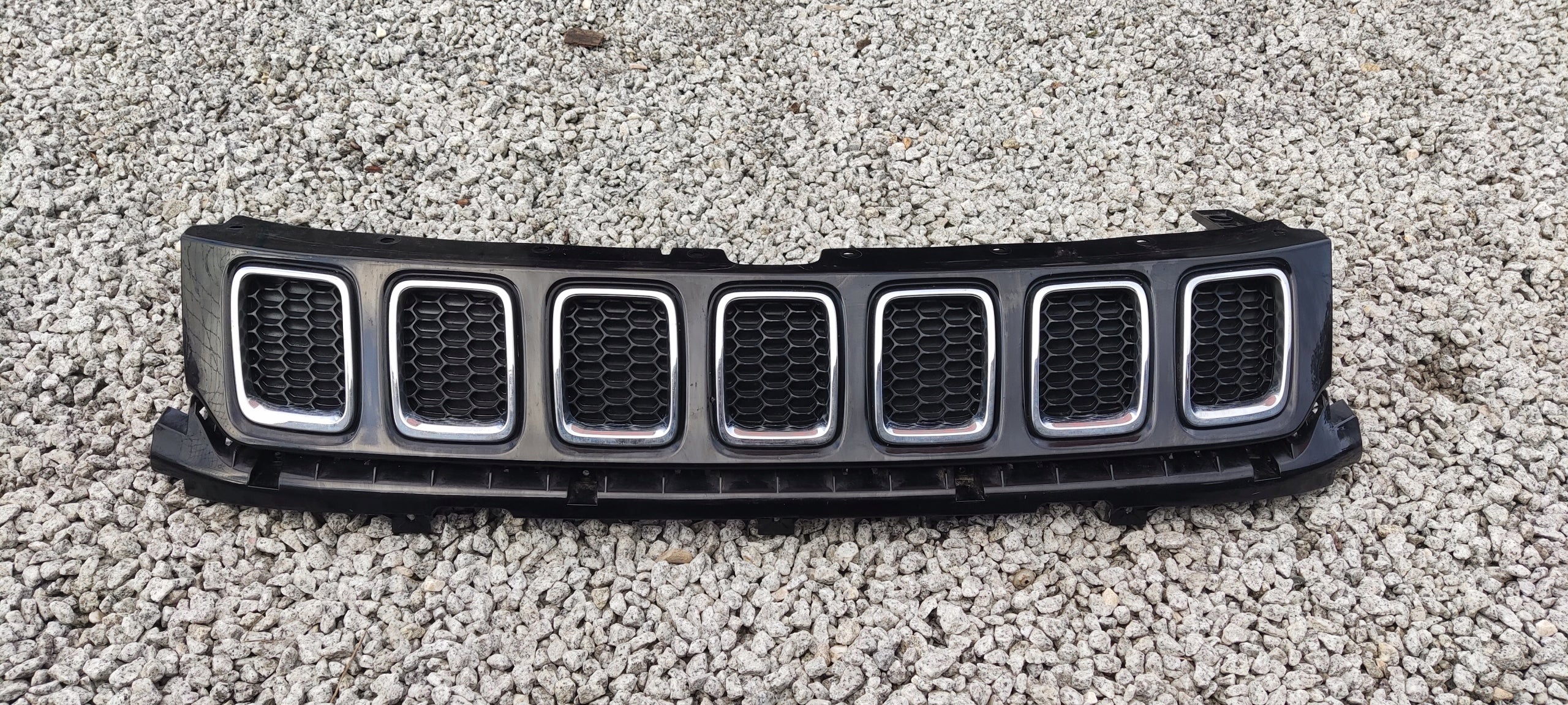 Calandre Jeep COMPASS FRONT GRILLE calandre 