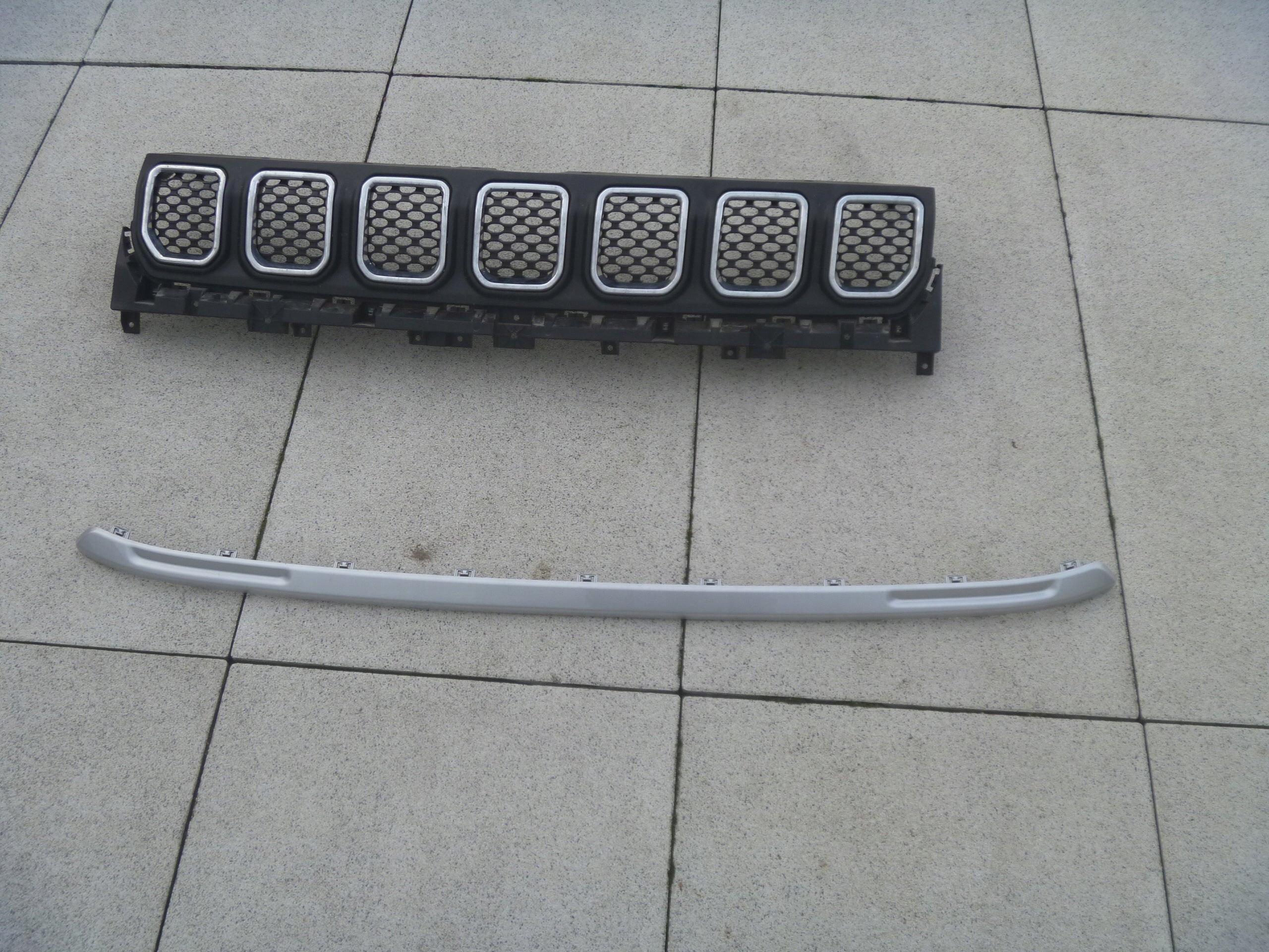 Kühlergrill Jeep COMPASS Z FRONTGRILL 0735768459 Kühlergitter