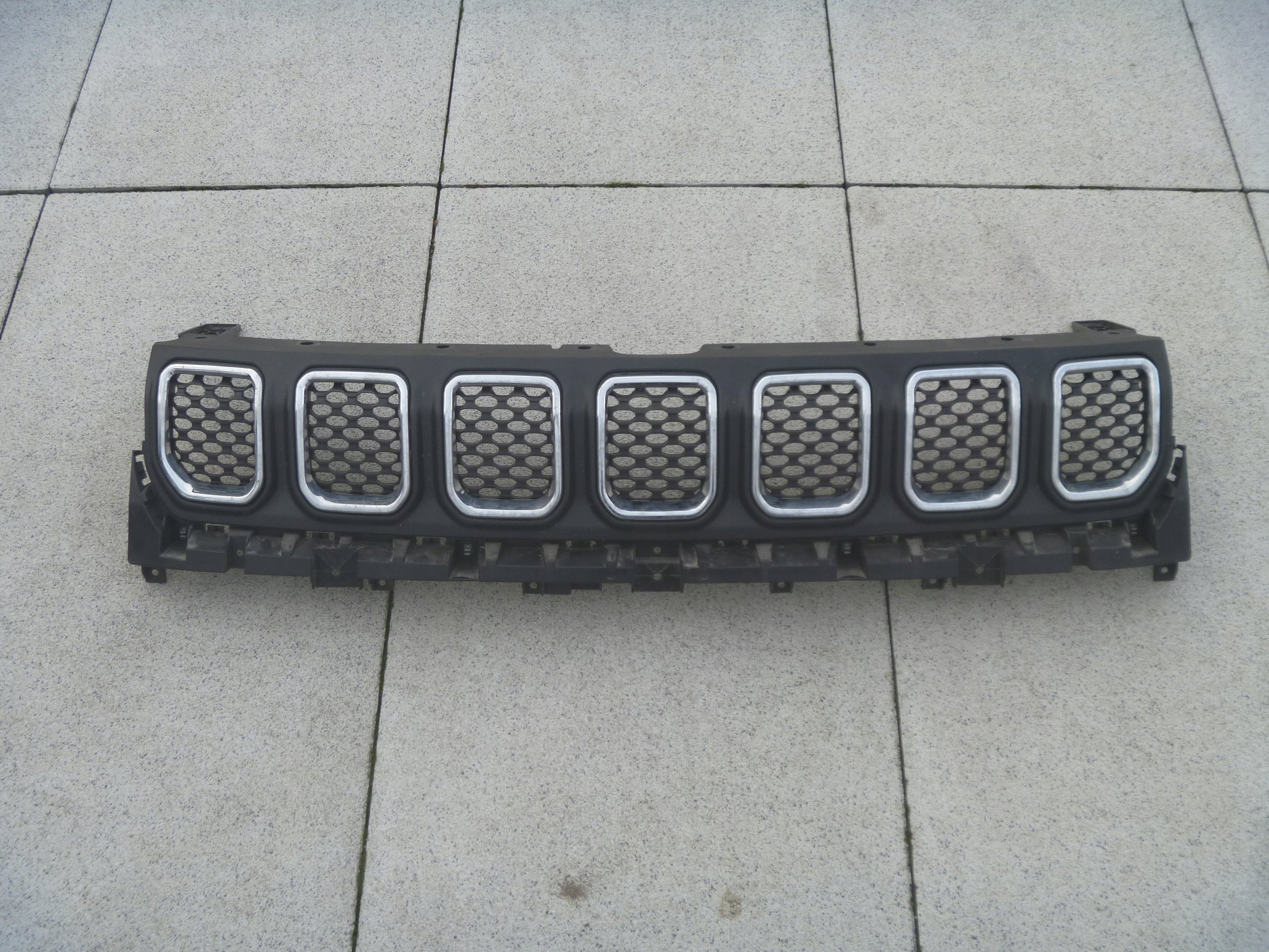 Kühlergrill Jeep COMPASS Z FRONTGRILL 0735768459 Kühlergitter