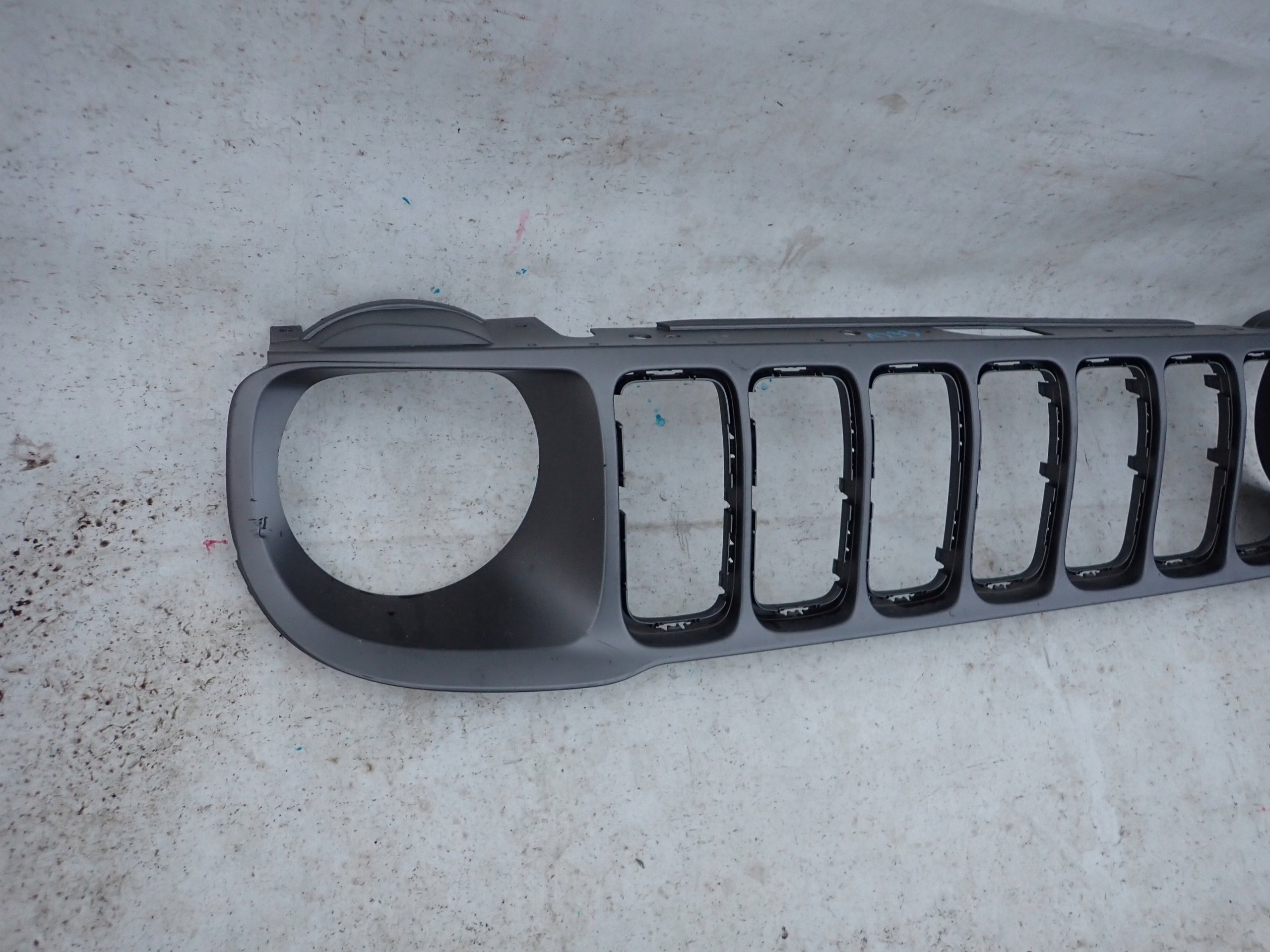 Kühlergrill Jeep RENEGADE FRONTGRILL 0735693392 Kühlergitter