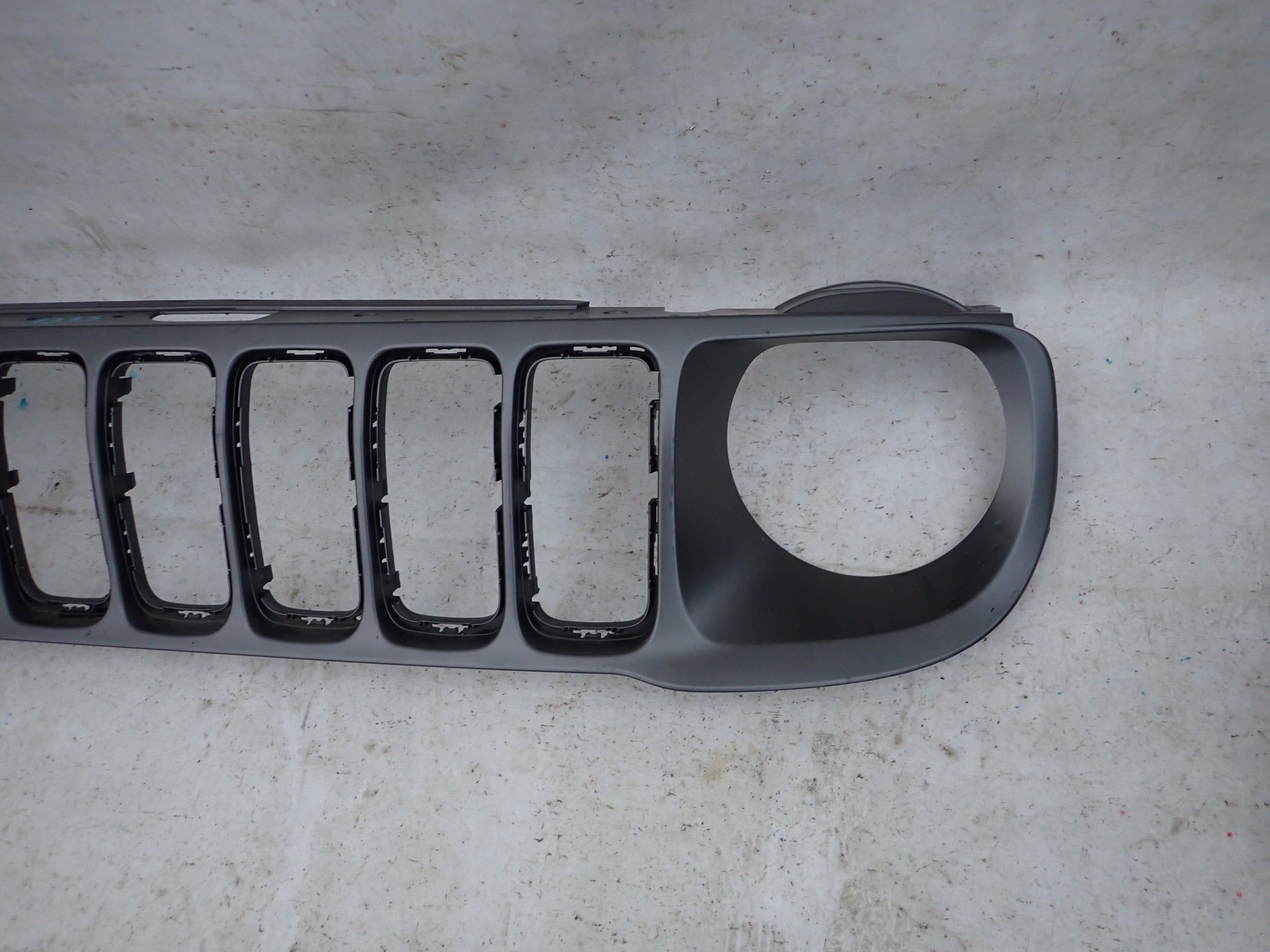 Kühlergrill Jeep RENEGADE FRONTGRILL 0735693392 Kühlergitter