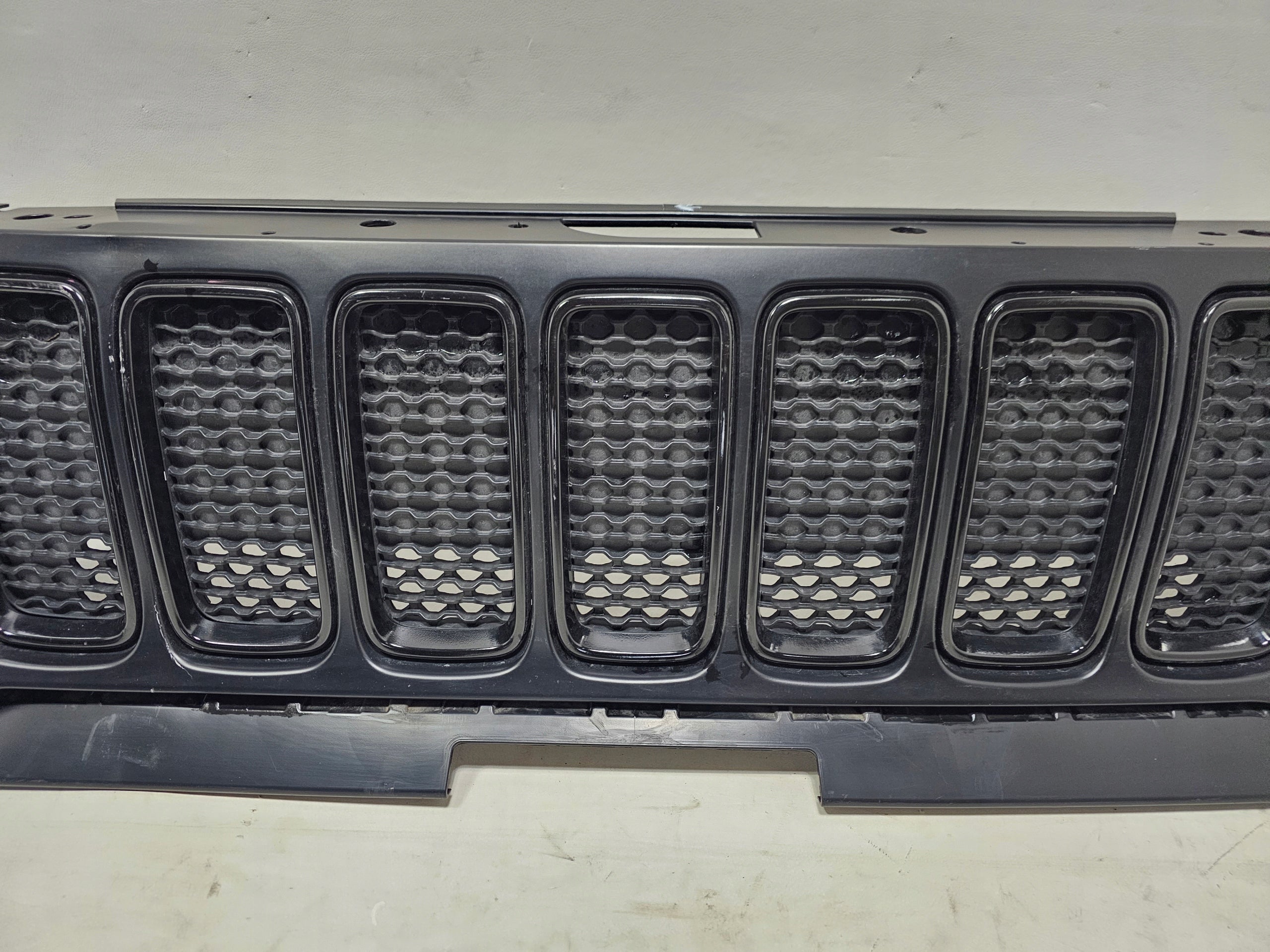 Kühlergrill Jeep RENEGADE FRONTGRILL 735672991 Kühlergitter