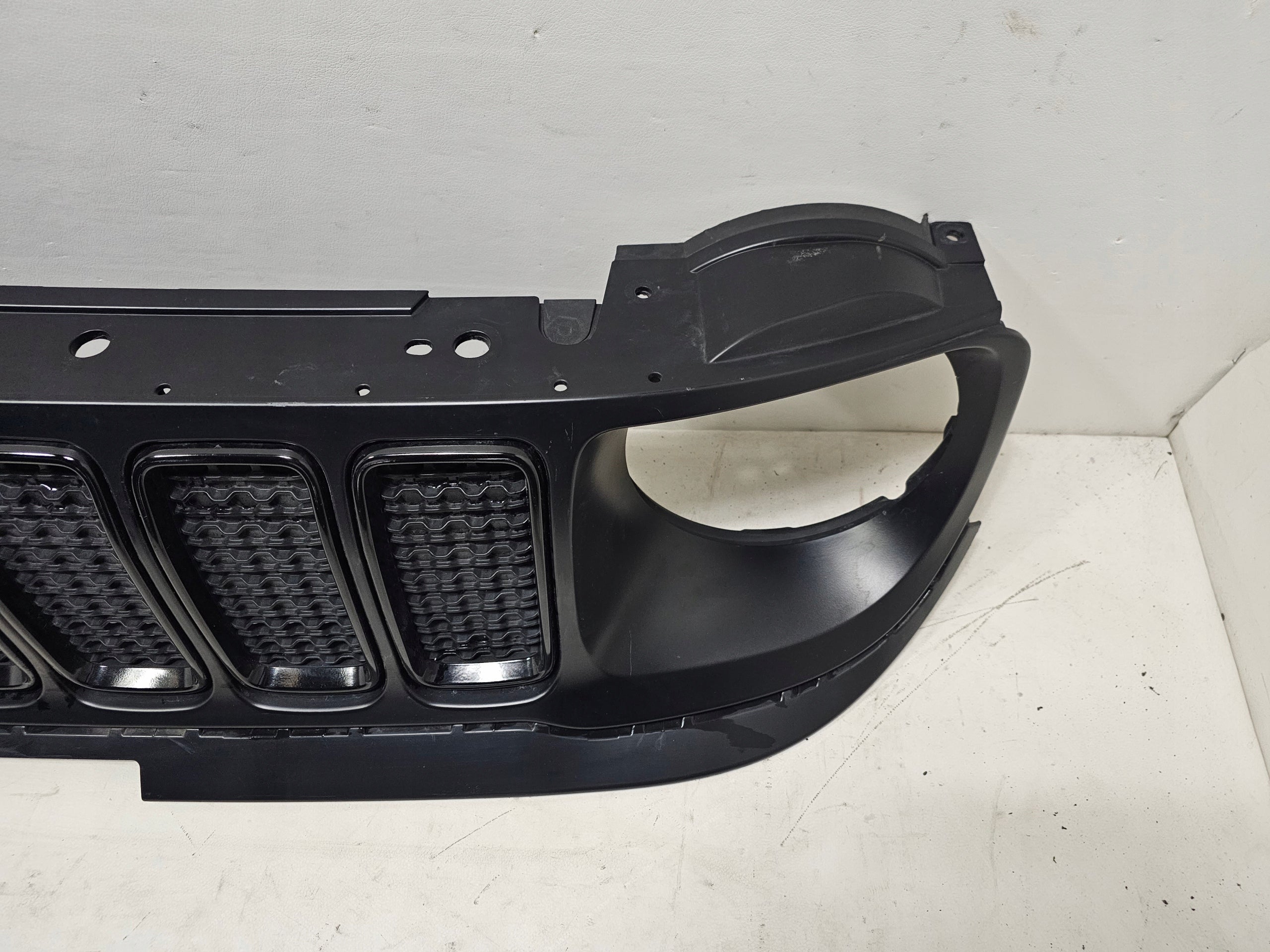 Kühlergrill Jeep RENEGADE FRONTGRILL 735672991 Kühlergitter