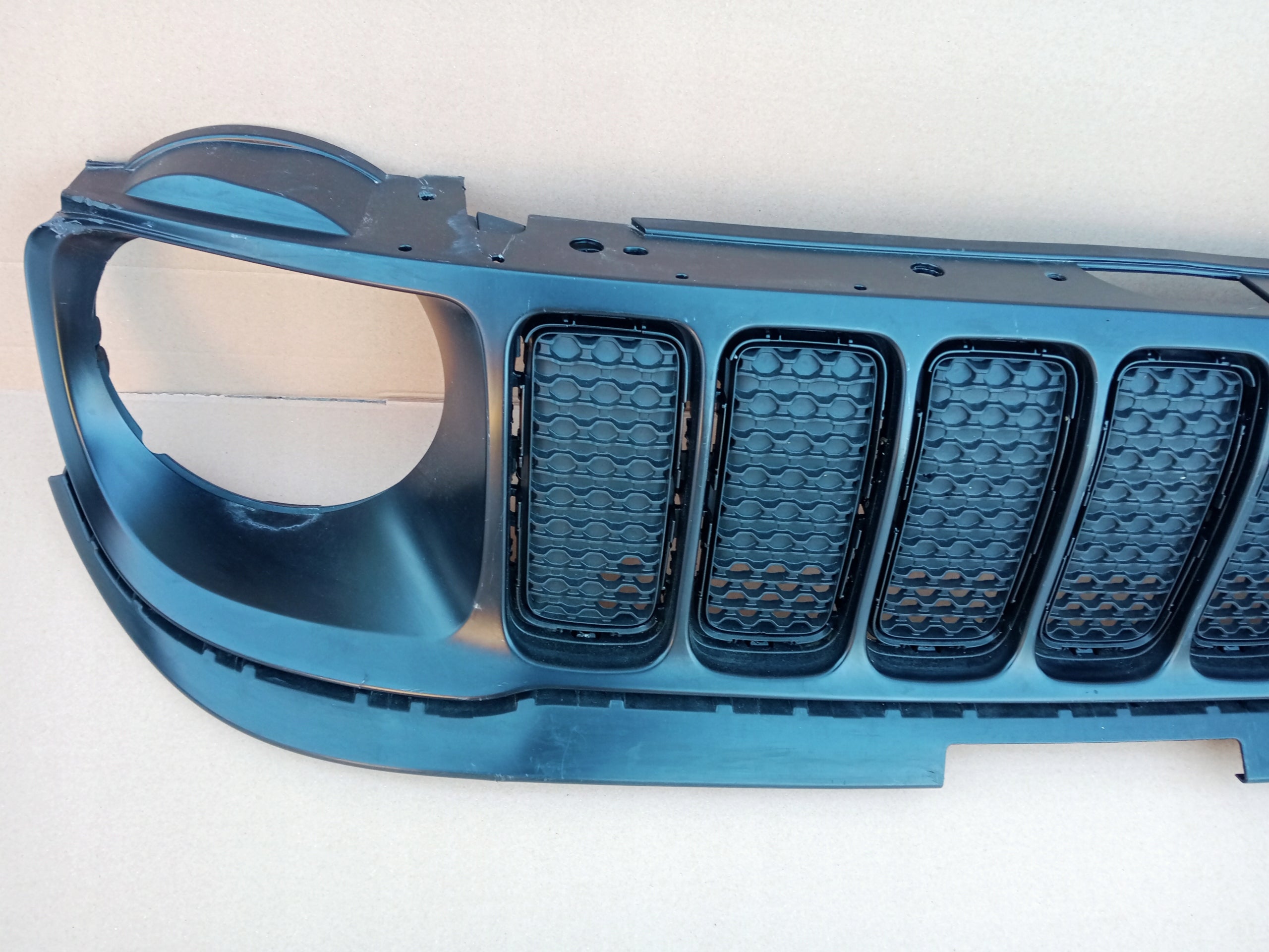 Kühlergrill Jeep RENEGADE FRONTGRILL 735672991 Kühlergitter