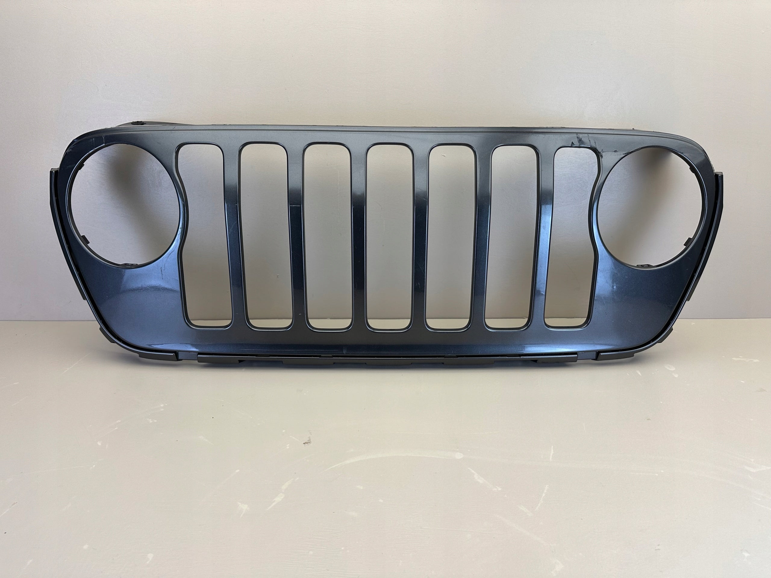  Calandre Jeep Z WRANGLER GRILLE AVANT GRILLE DE RADIATEUR  product image