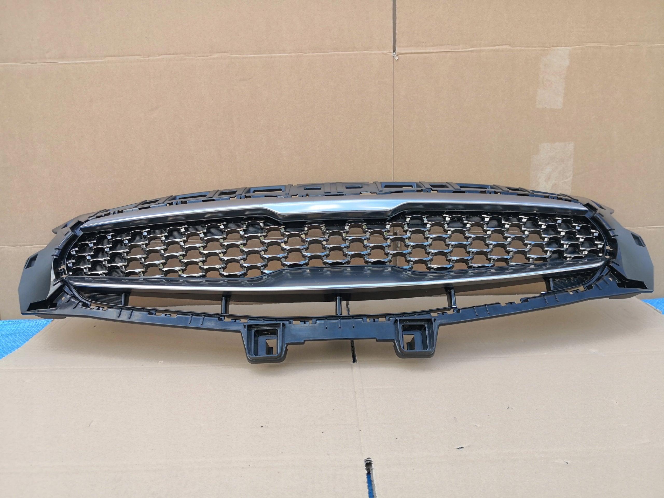 Kühlergrill Kia XCEED X CEED FRONTGRILL 86351J7CB0 Kühlergitter