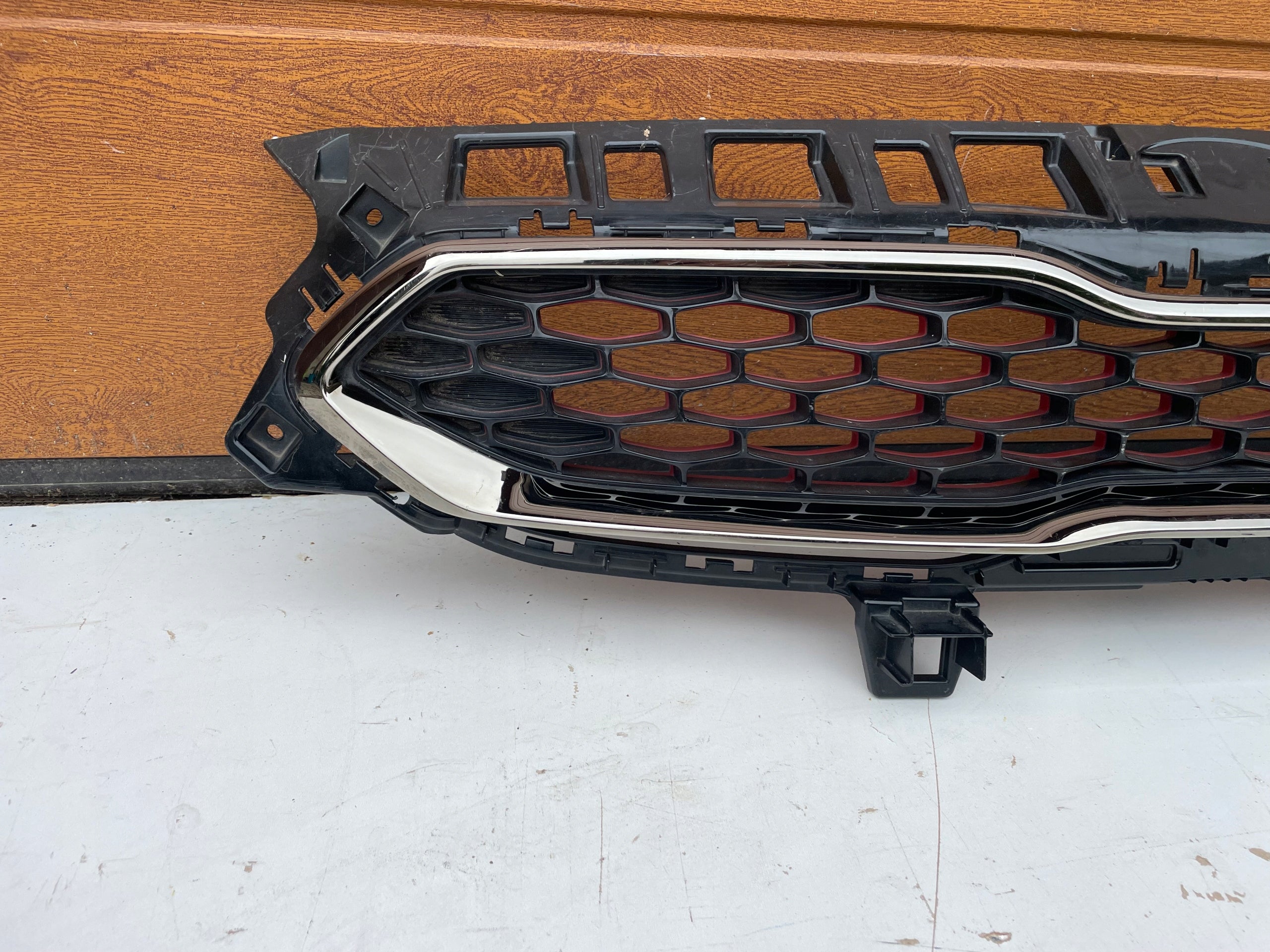 Kühlergrill Kia DE CEED FRONTGRILL 86351J7900 Kühlergitter