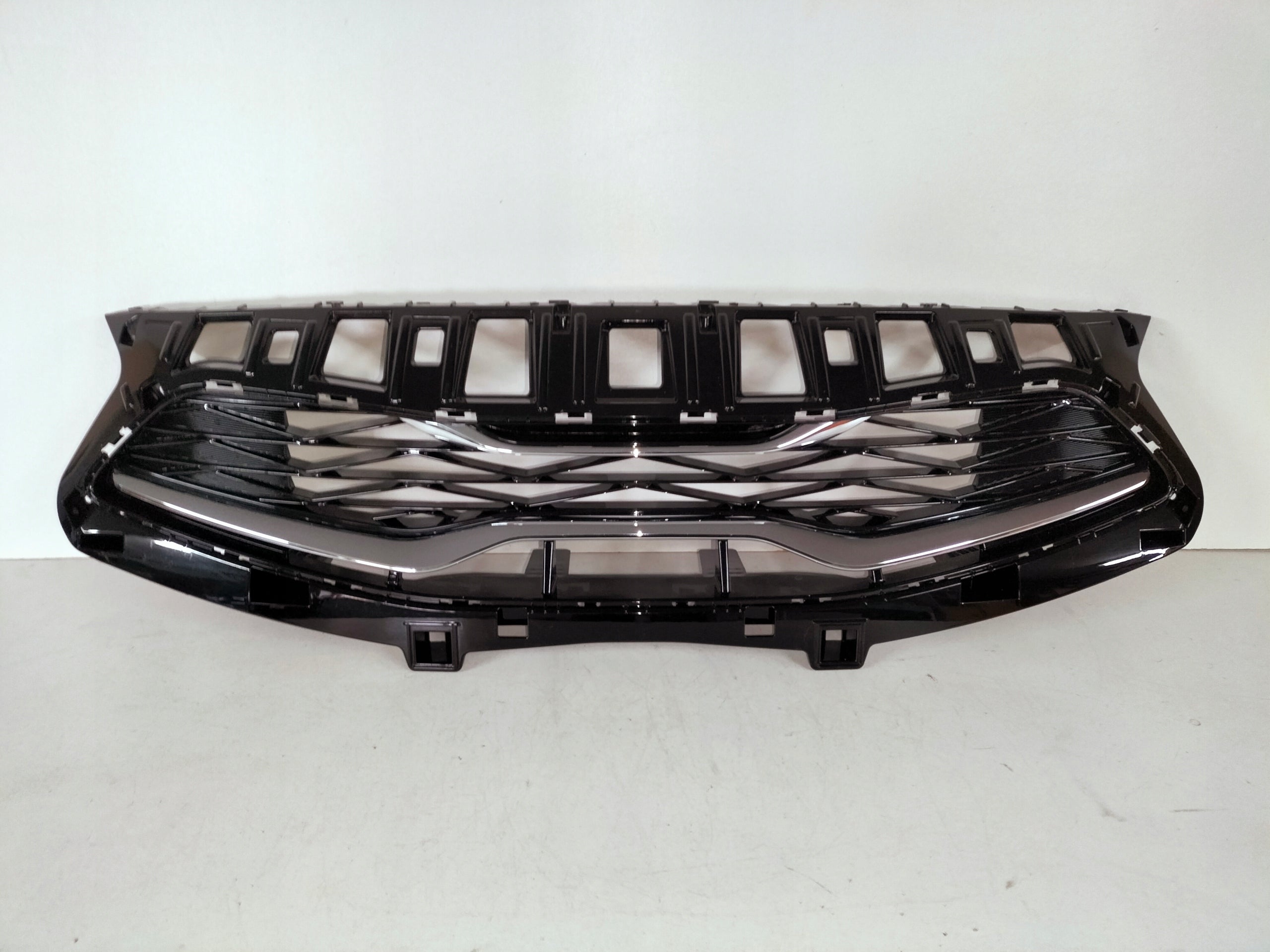  Kühlergrill Kia CEED FRONTGRILL 86351J7DB8 Kühlergitter product image