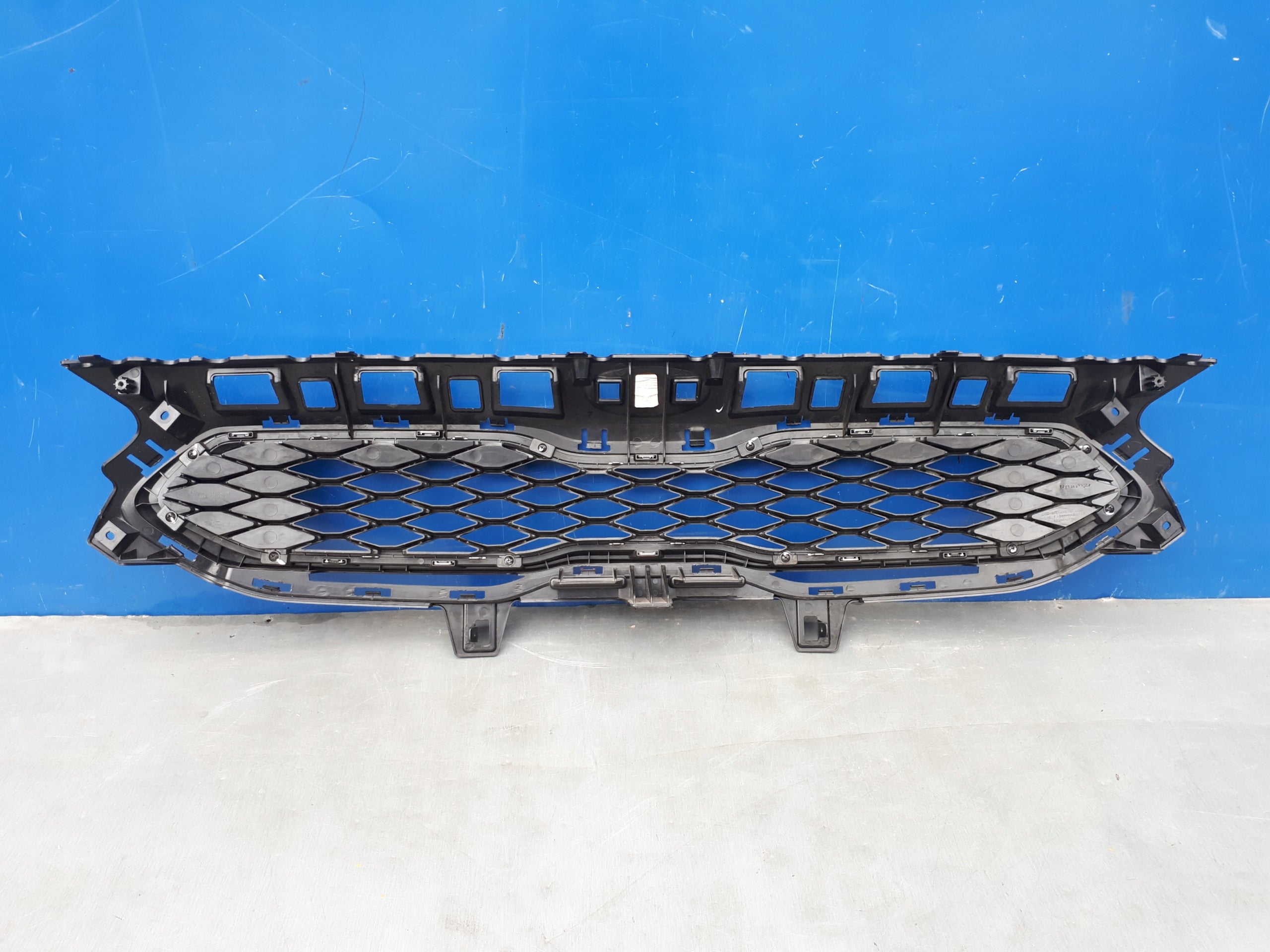 Kühlergrill Kia CEED FRONTGRILL 86351J7700 Kühlergitter