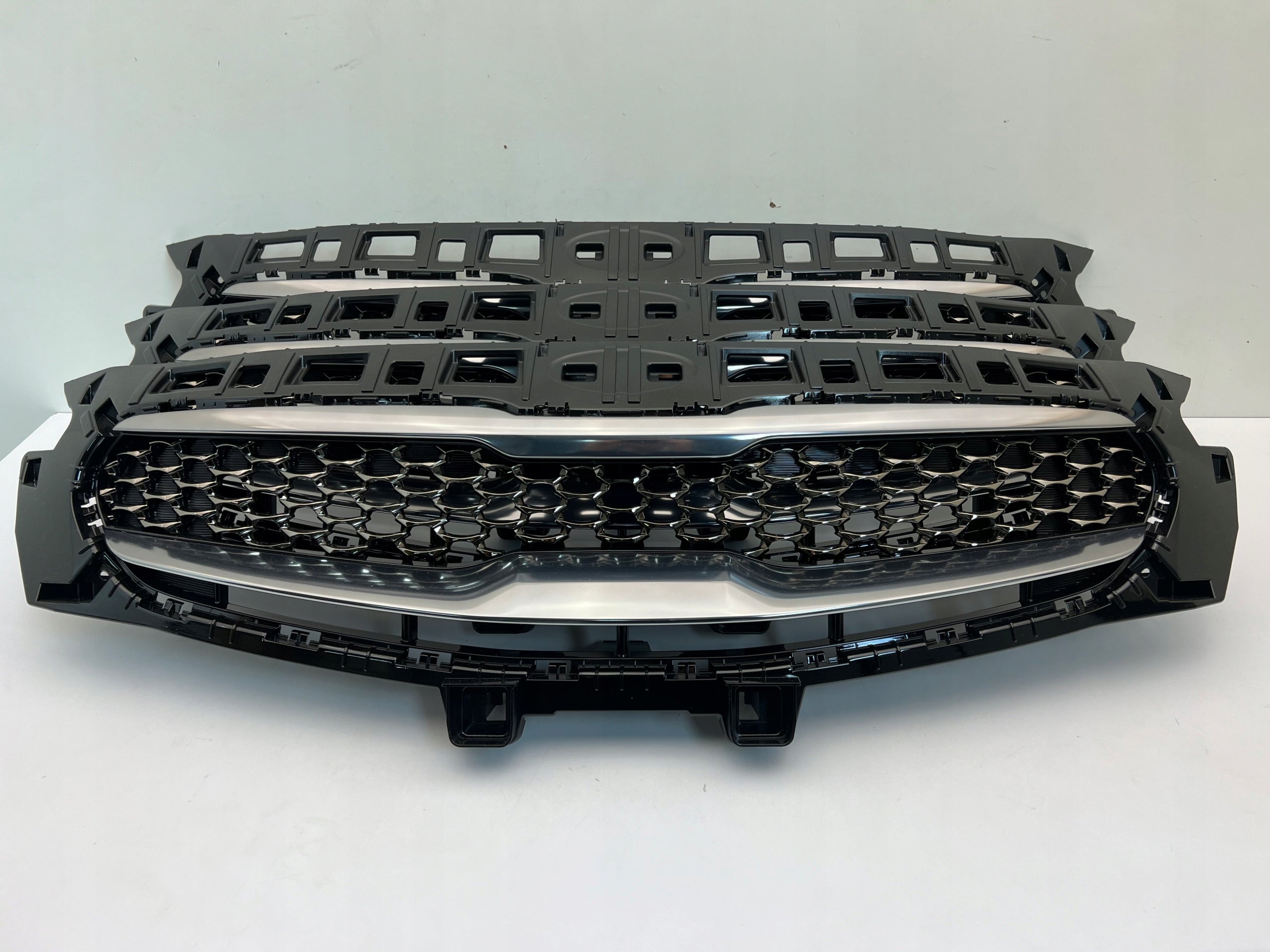 Kühlergrill Kia DE XCEED FRONTGRILL 86351J7CB0 Kühlergitter