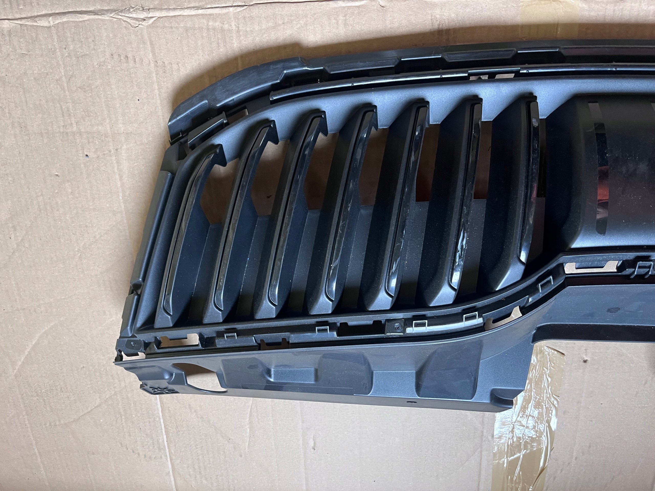 Kühlergrill Kia NIRO FRONTGRILL 86350G5000 Kühlergitter