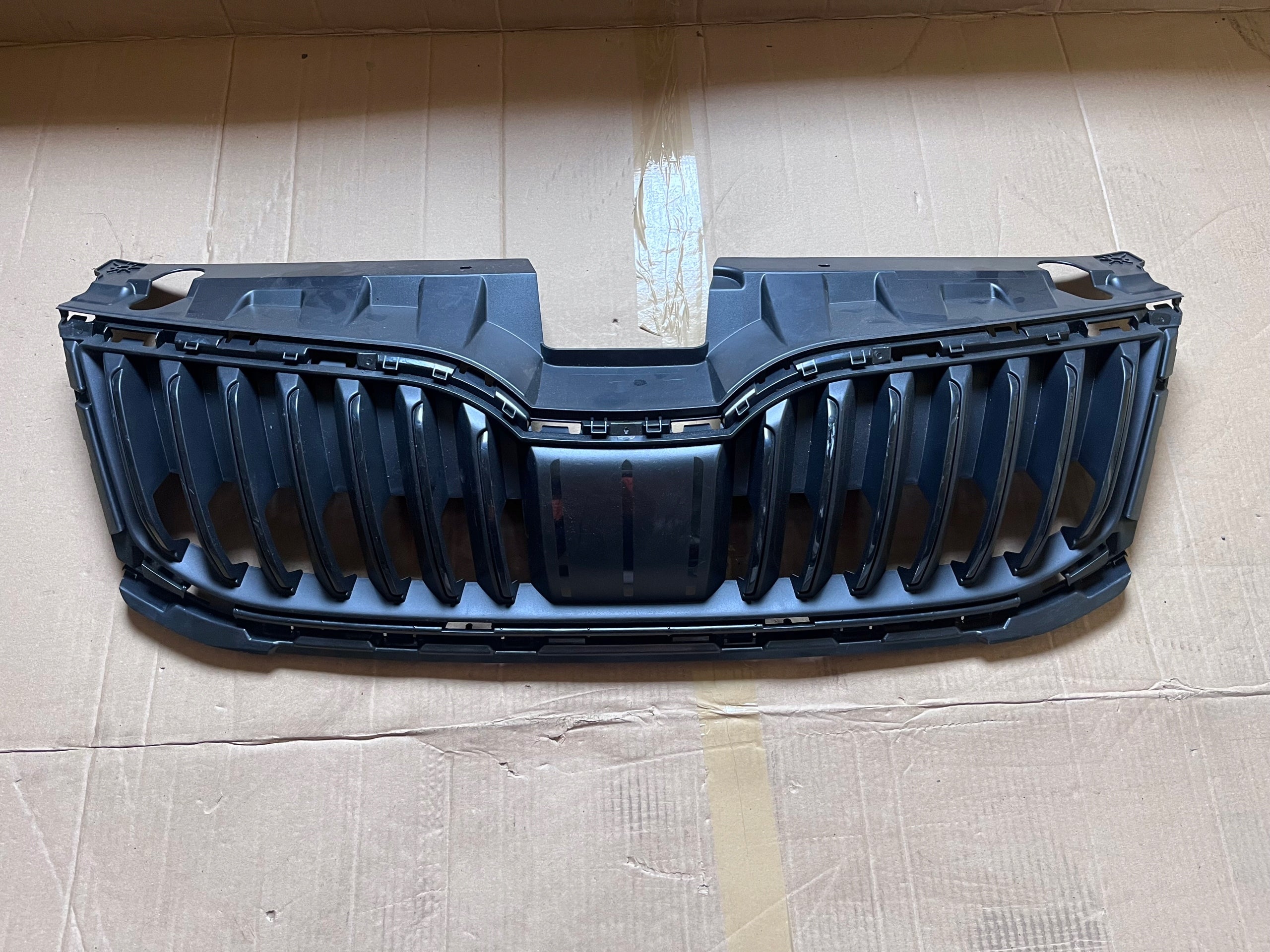 Kühlergrill Kia NIRO FRONTGRILL 86350G5000 Kühlergitter