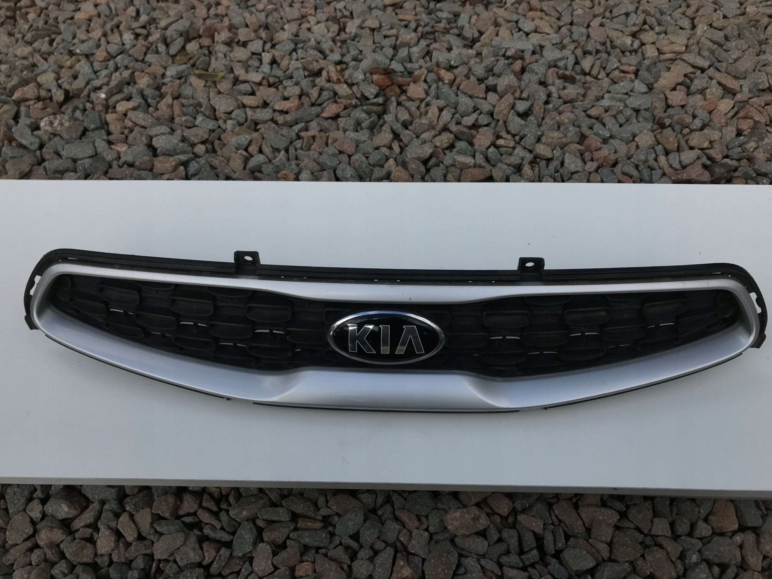 Kühlergrill Kia PICANTO FRONTGRILL 865801Y000 Kühlergitter