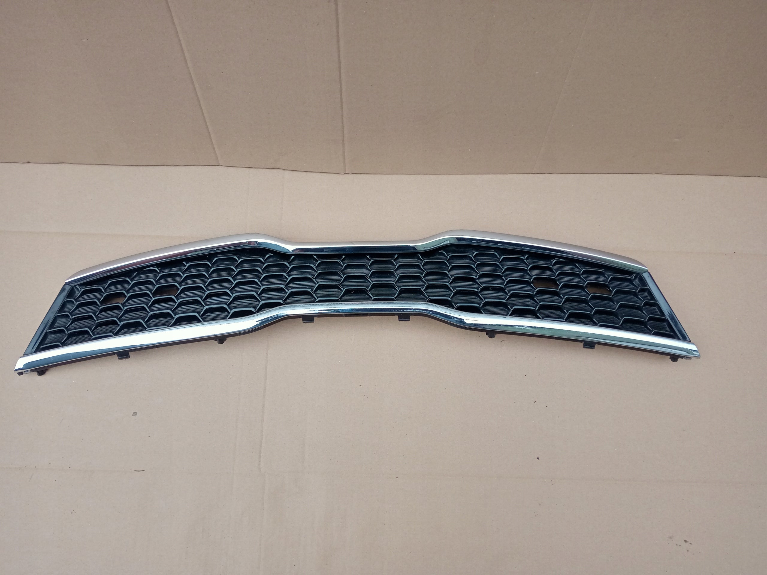 Kühlergrill Kia ED RIO FRONTGRILL 863511w510 Kühlergitter