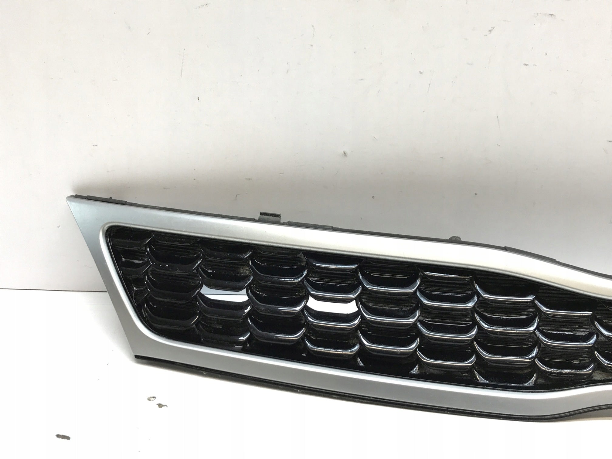 Kühlergrill Kia BA RIO FRONTGRILL 86351H8000 Kühlergitter