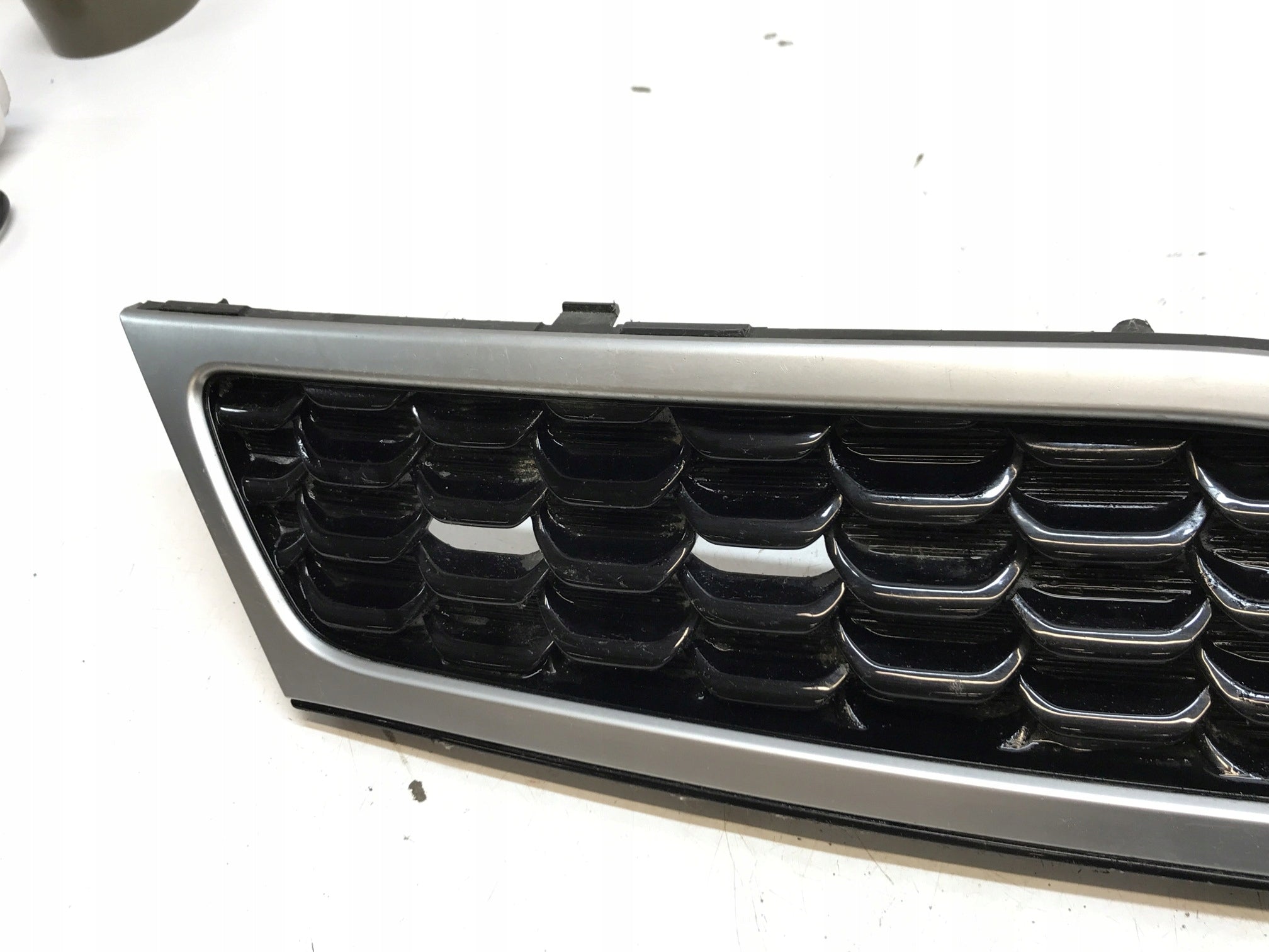 Kühlergrill Kia BA RIO FRONTGRILL 86351H8000 Kühlergitter