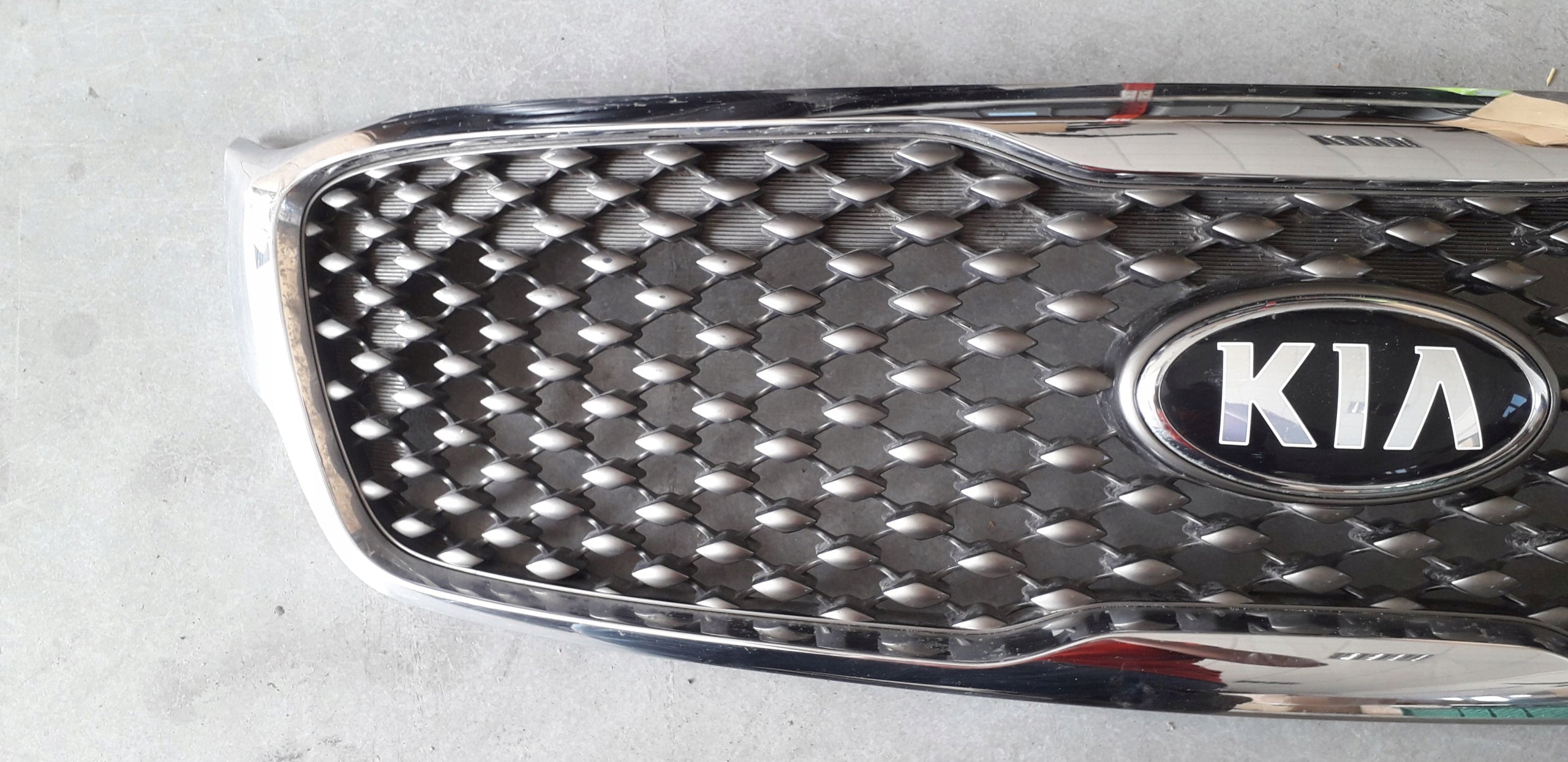 Kühlergrill Kia SORENTO FRONTGRILL 86352C5000 Kühlergitter